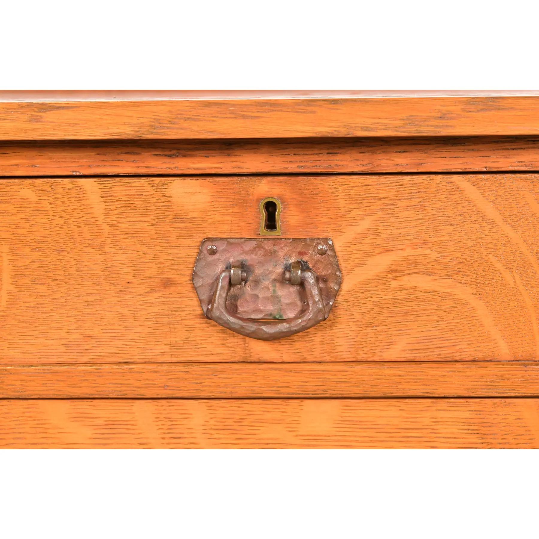 Stickley Brothers Stil Antike Mission Eichenholz Arts & Crafts Sideboard Buffet im Angebot 3