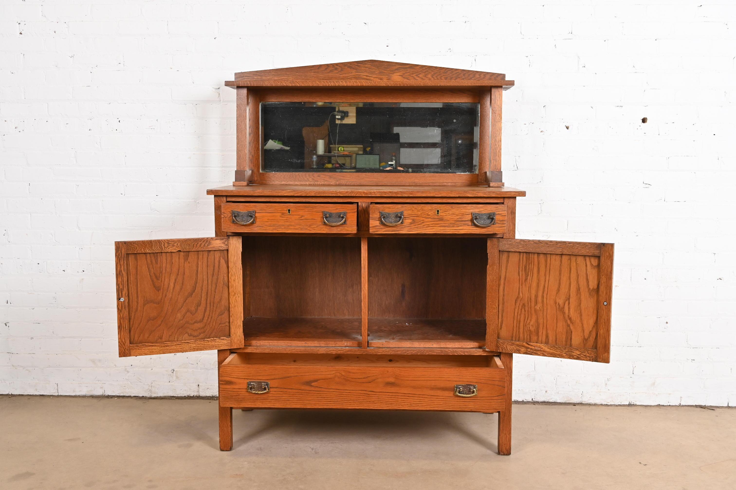 Credenza Stickley Brothers stile Mission Antiques Arts & Crafts In condizioni buone in vendita a South Bend, IN
