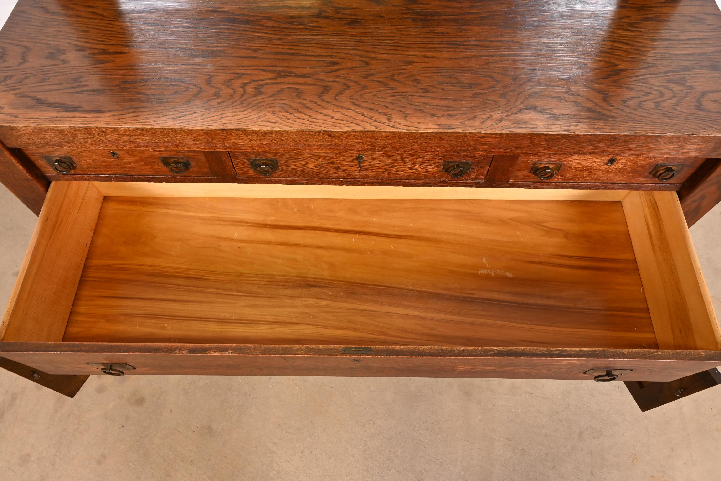 Copper Stickley Brothers Style Antique Mission Oak Arts & Crafts Sideboard or Cabinet For Sale
