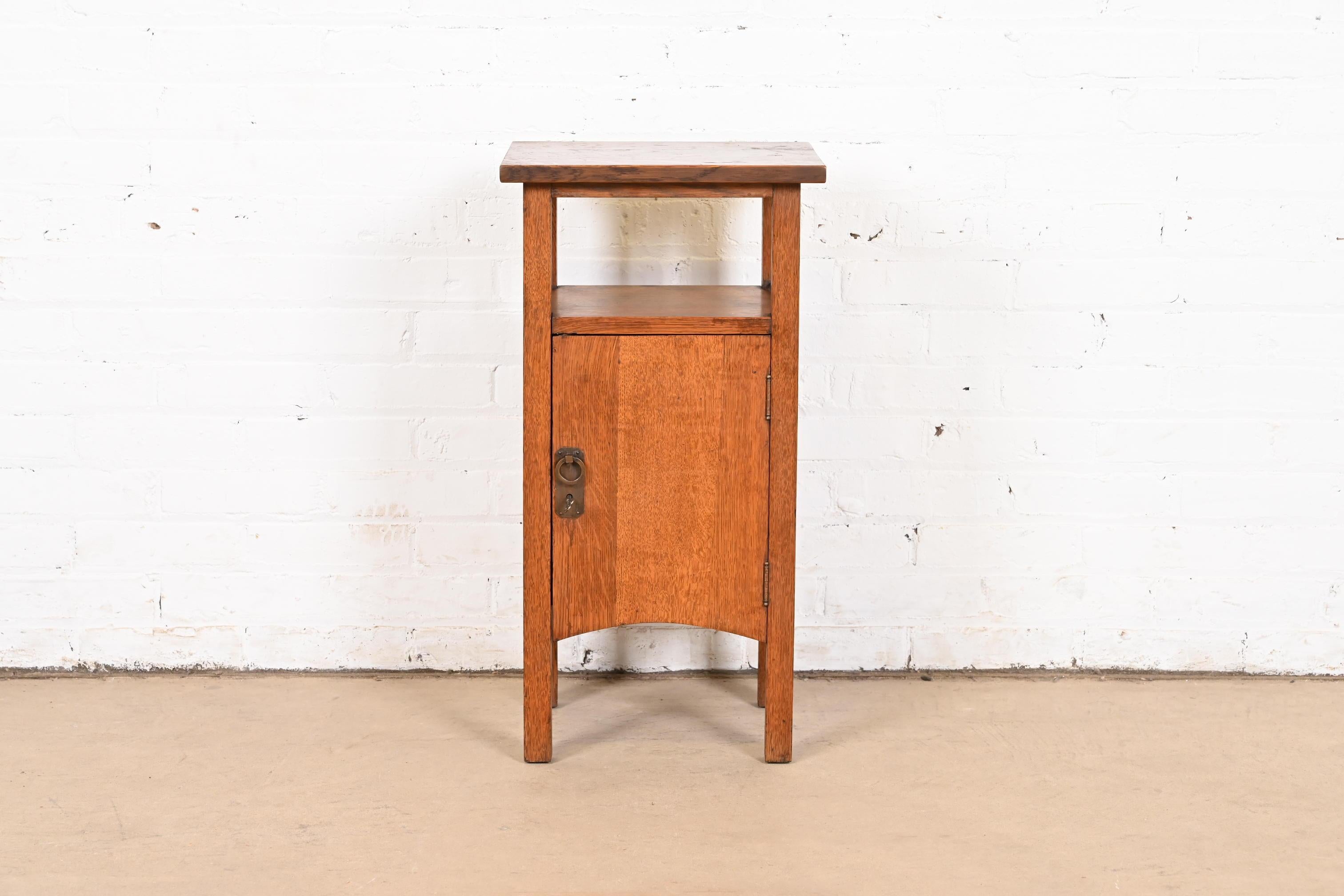 Smoking Stand Estilo Stickley Brothers Antiguo Mission Oak Arts & Crafts Estadounidense