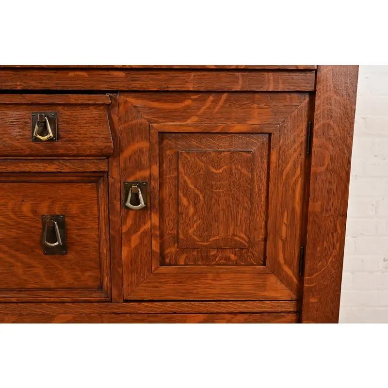 Stickley Brothers Stil Antike Mission Eiche Sideboard oder Bar Schrank, CIRCA 1900 im Angebot 1