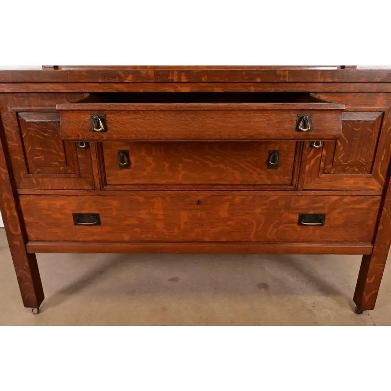 Stickley Brothers Stil Antike Mission Eiche Sideboard oder Bar Schrank, CIRCA 1900 im Angebot 2