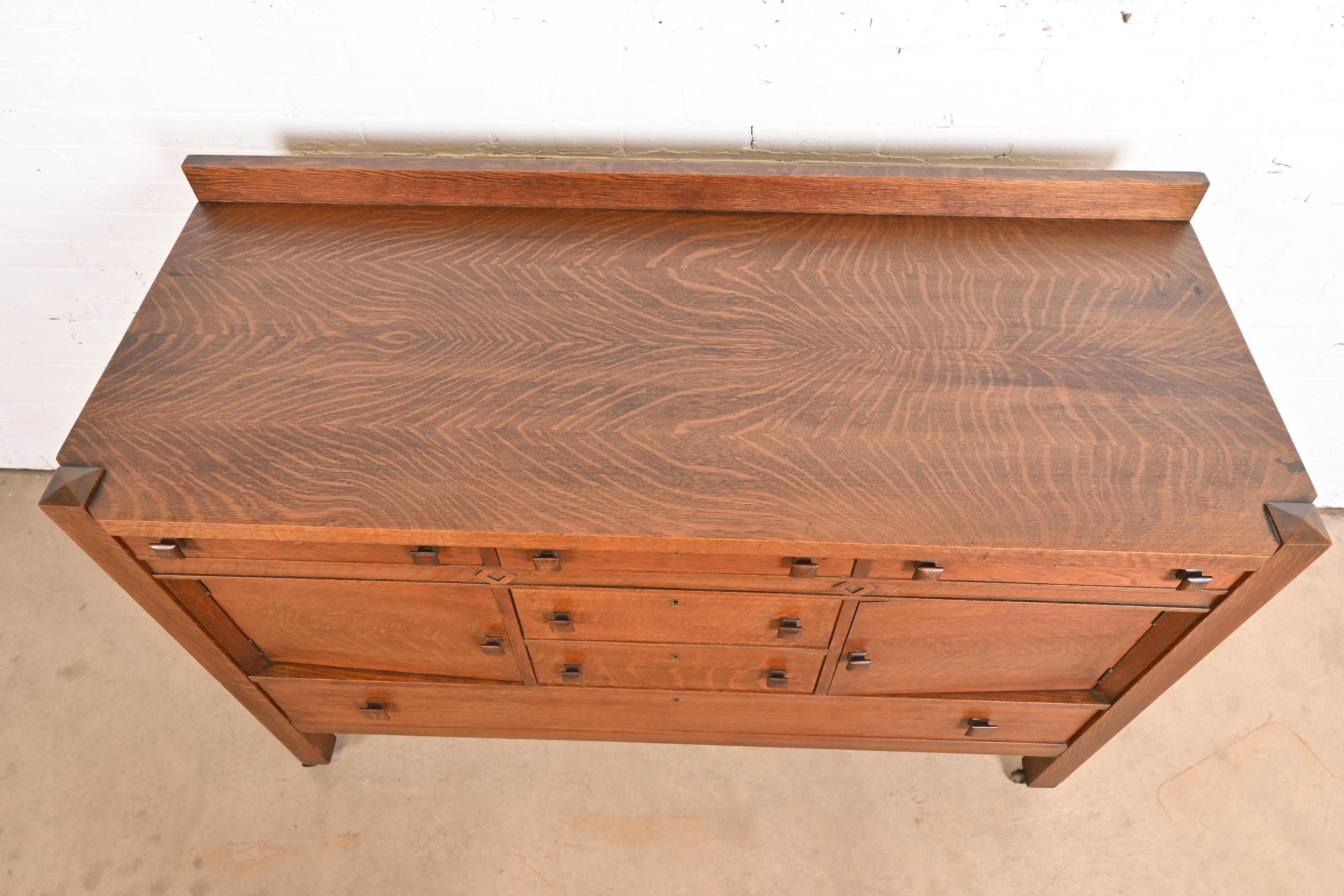Stickley Brothers Style Antique Mission Tiger Oak Arts & Crafts Sideboard For Sale 4