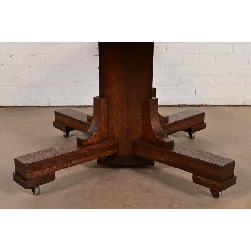Table de salle à manger à rallonge de style Arts & Crafts de Stickley Brothers, récemment repeinte en vente 5