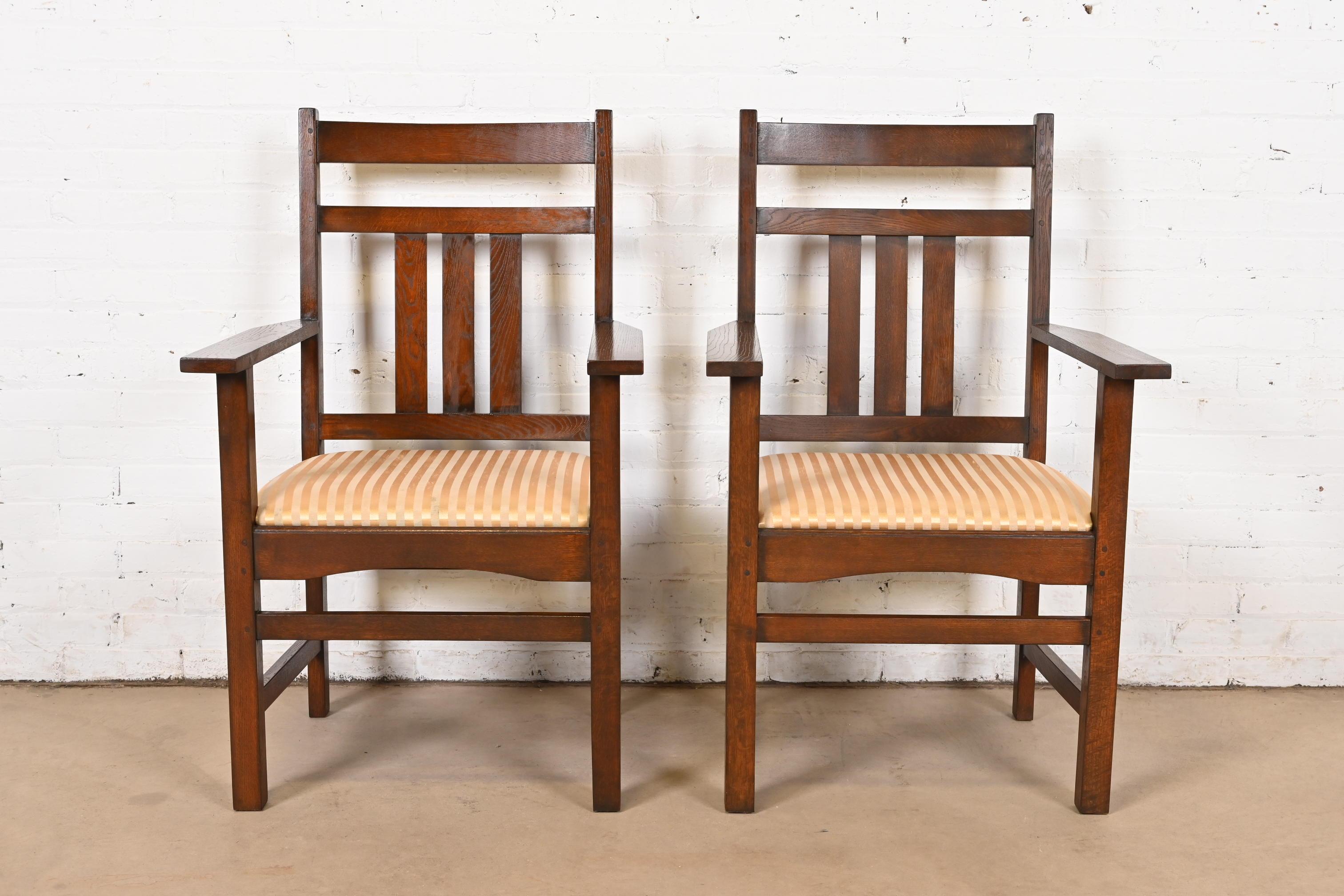 Stickley Brothers Style Mission Arts & Crafts Eiche Esszimmerstühle, Satz von sechs im Angebot 4