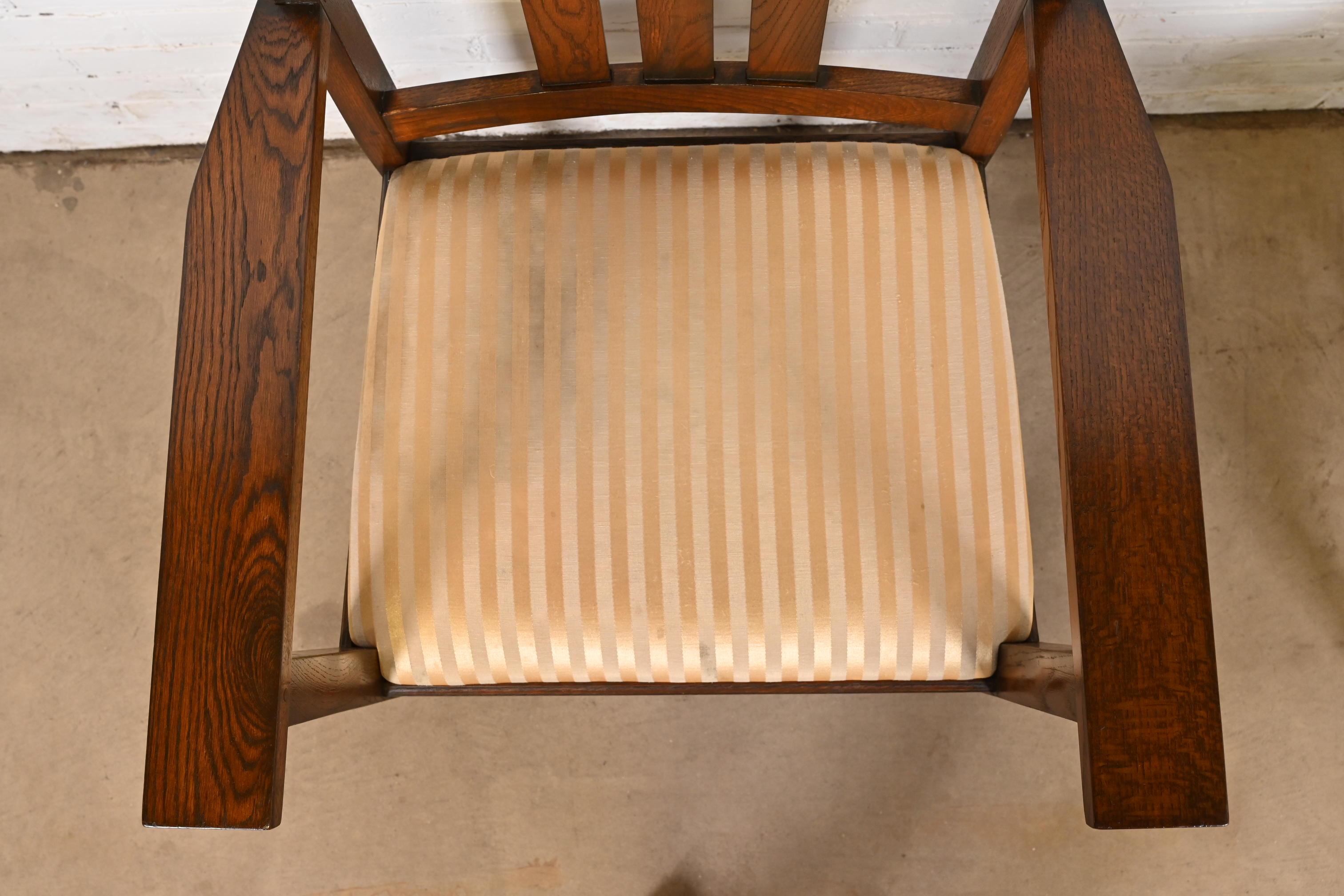 Stickley Brothers Style Mission Arts & Crafts Eiche Esszimmerstühle, Satz von sechs im Angebot 1