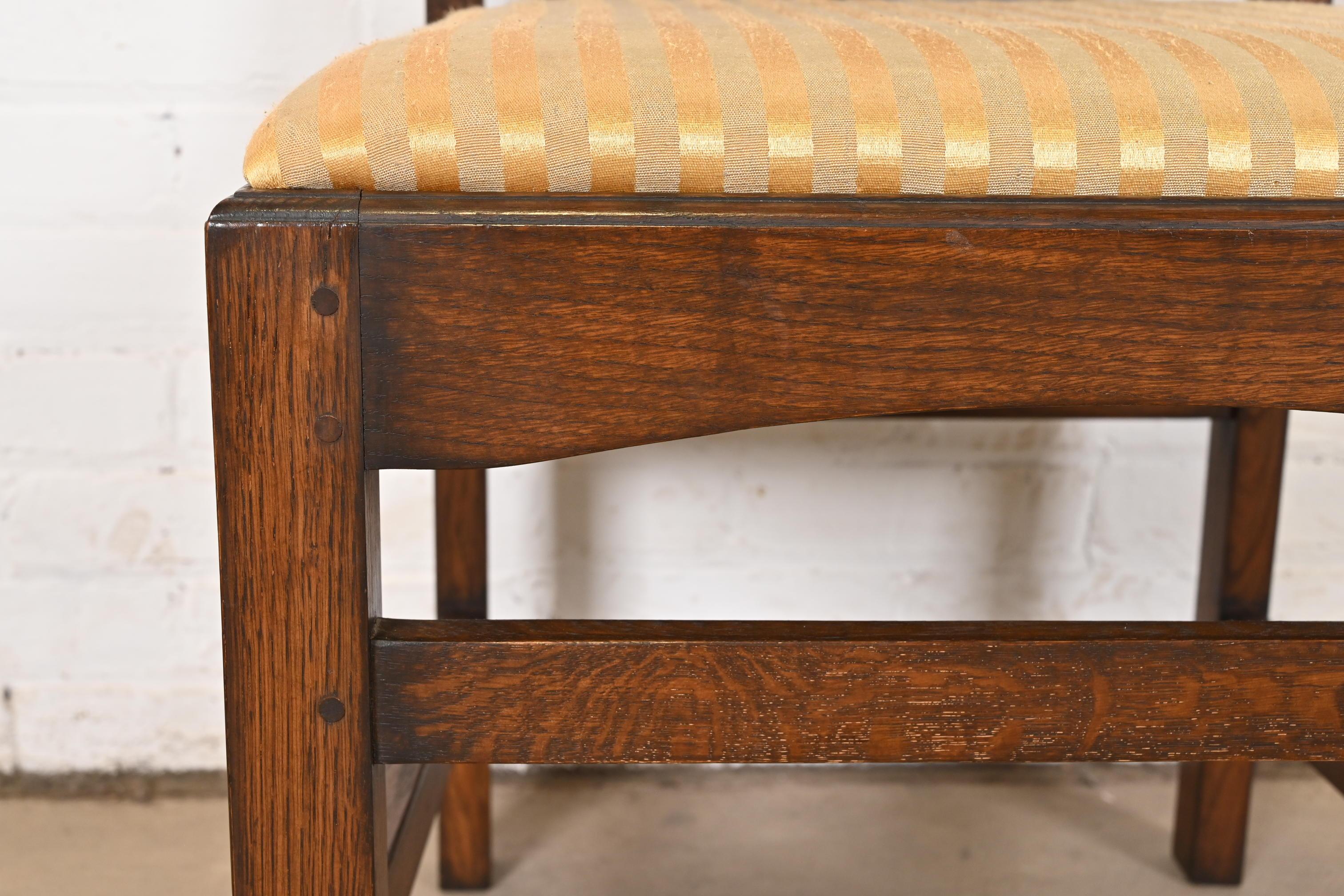 Stickley Brothers Style Mission Arts & Crafts Eiche Esszimmerstühle, Satz von sechs im Angebot 2