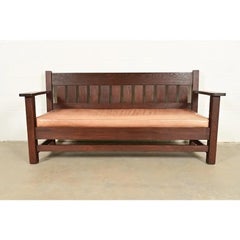 Stickley Brothers Style Mission Oak Arts & Crafts Settle Sofa, Circa 1910