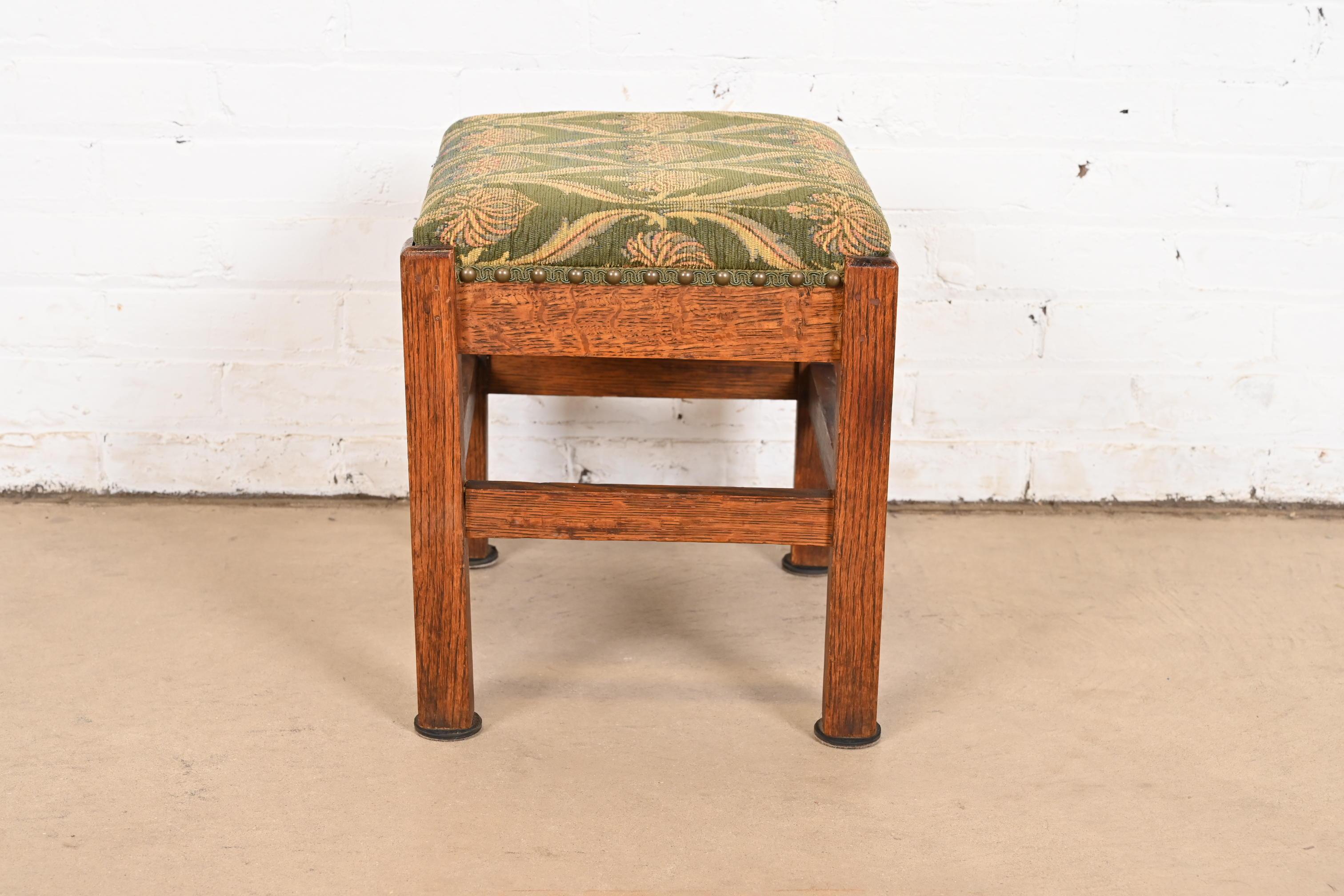 Stickley Brothers Stil Mission Eichenholz Arts & Crafts gepolsterter Fußhocker im Angebot 2