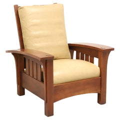 Chaise Morris inclinable en cerisier et cuir avec accoudoirs 91-406 - B de STICKLEY