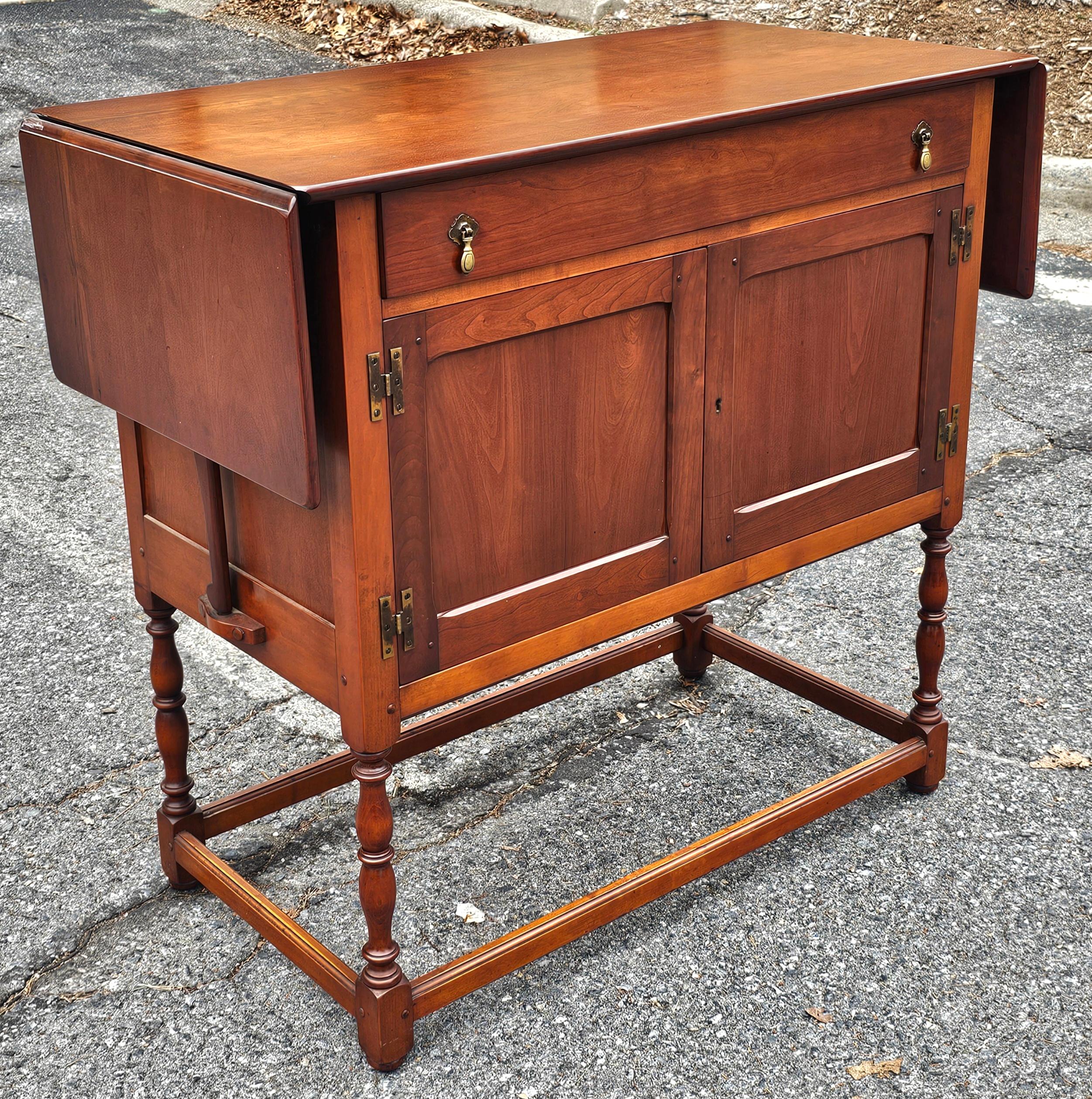 Stained Stickley Cherry Valley Collection Drop-leaf Buffet Server For Sale