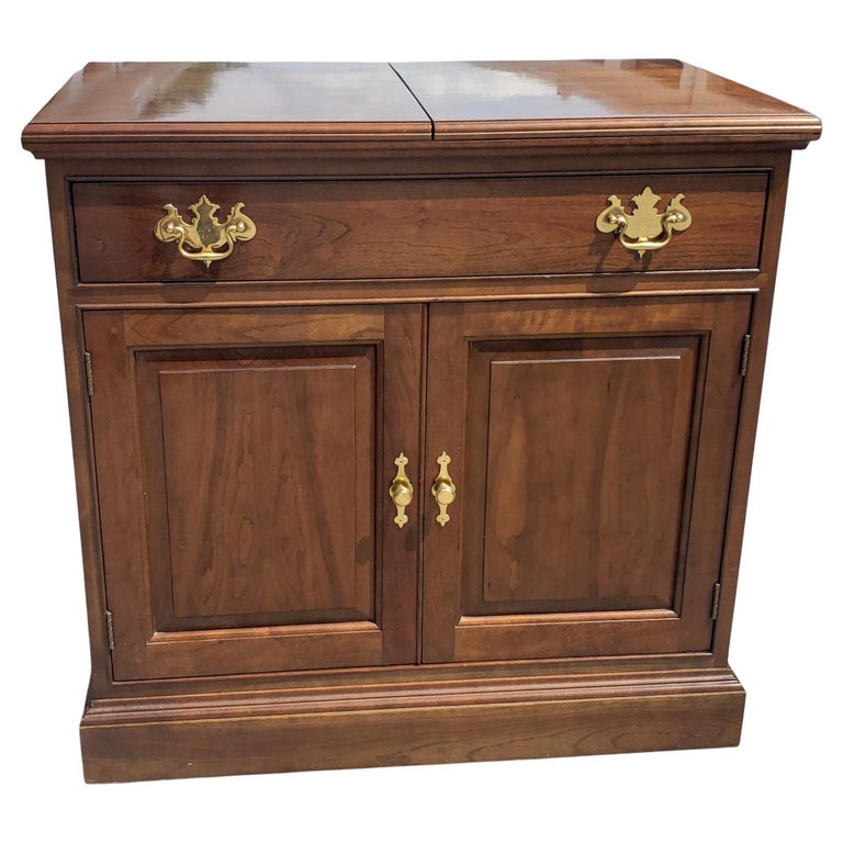 Stickley Chippendale Cherry Expandable Buffet Server on Wheels For Sale at 1stDibs