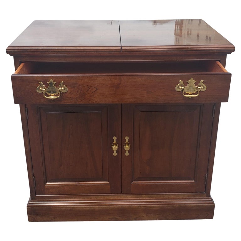 Stickley Chippendale Cherry Expandable Buffet Server on Wheels For Sale at 1stDibs