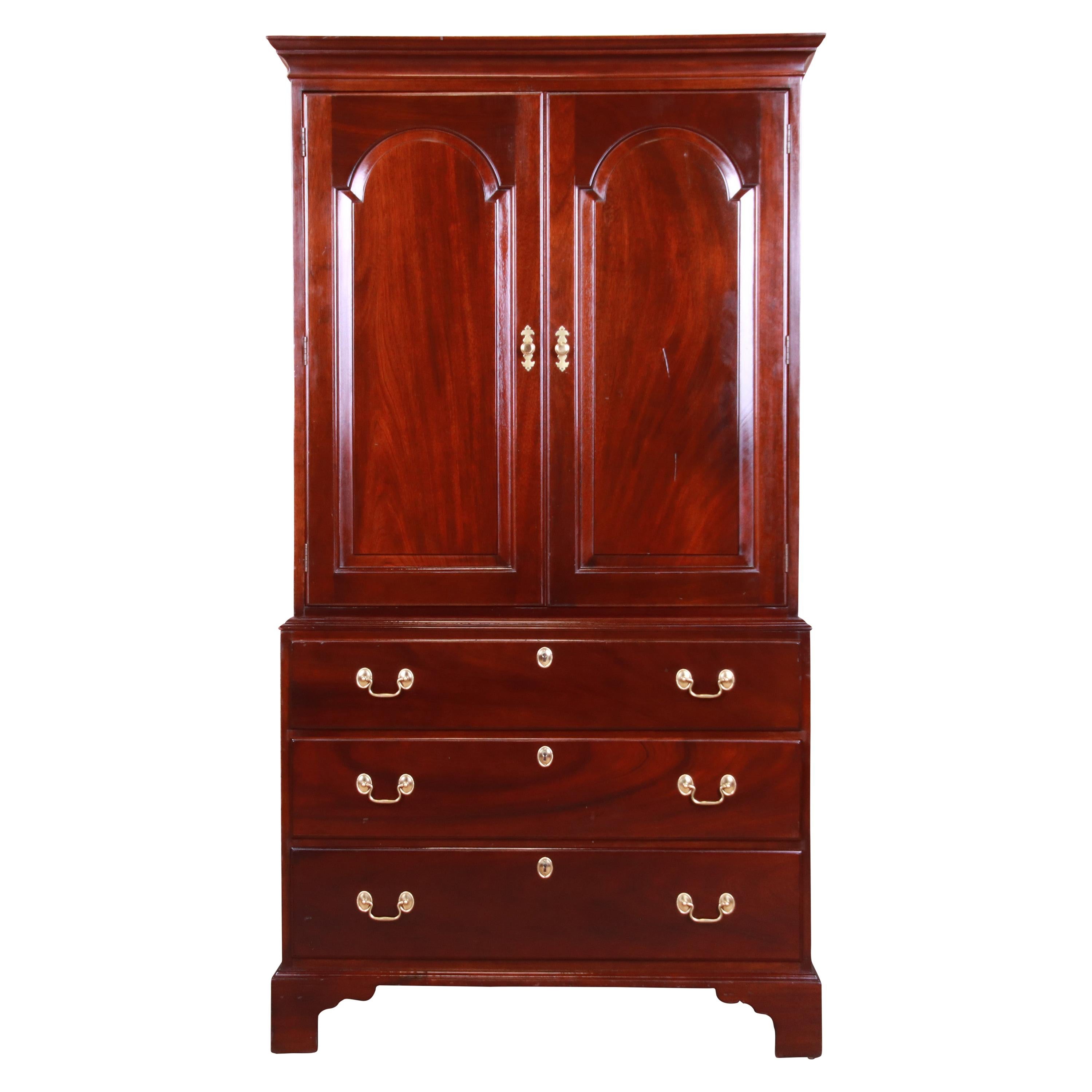 Stickley Chippendale Mahogany Gentleman's Chest