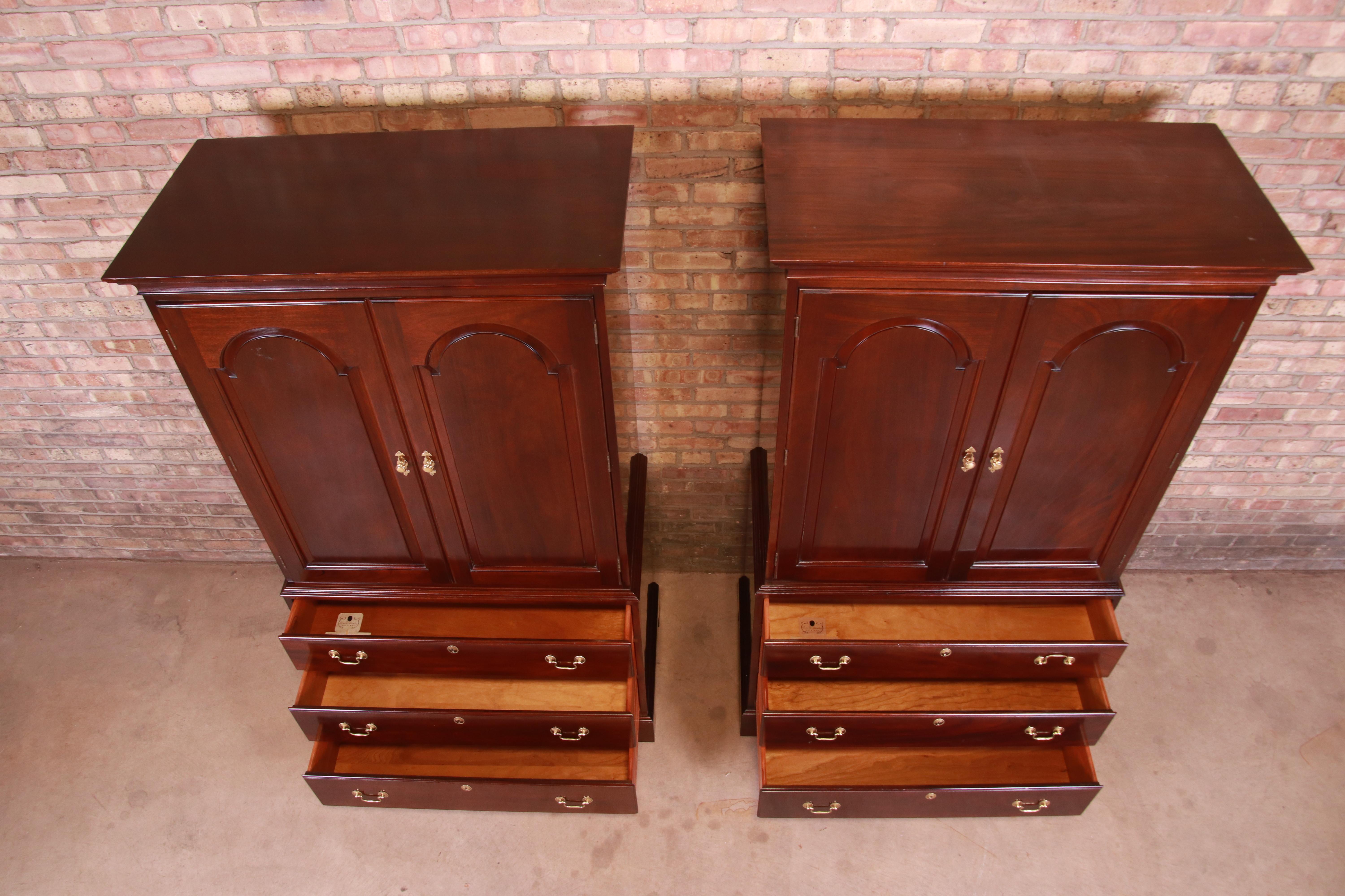 Stickley Chippendale Mahogany Gentleman's Chests, Pair 5