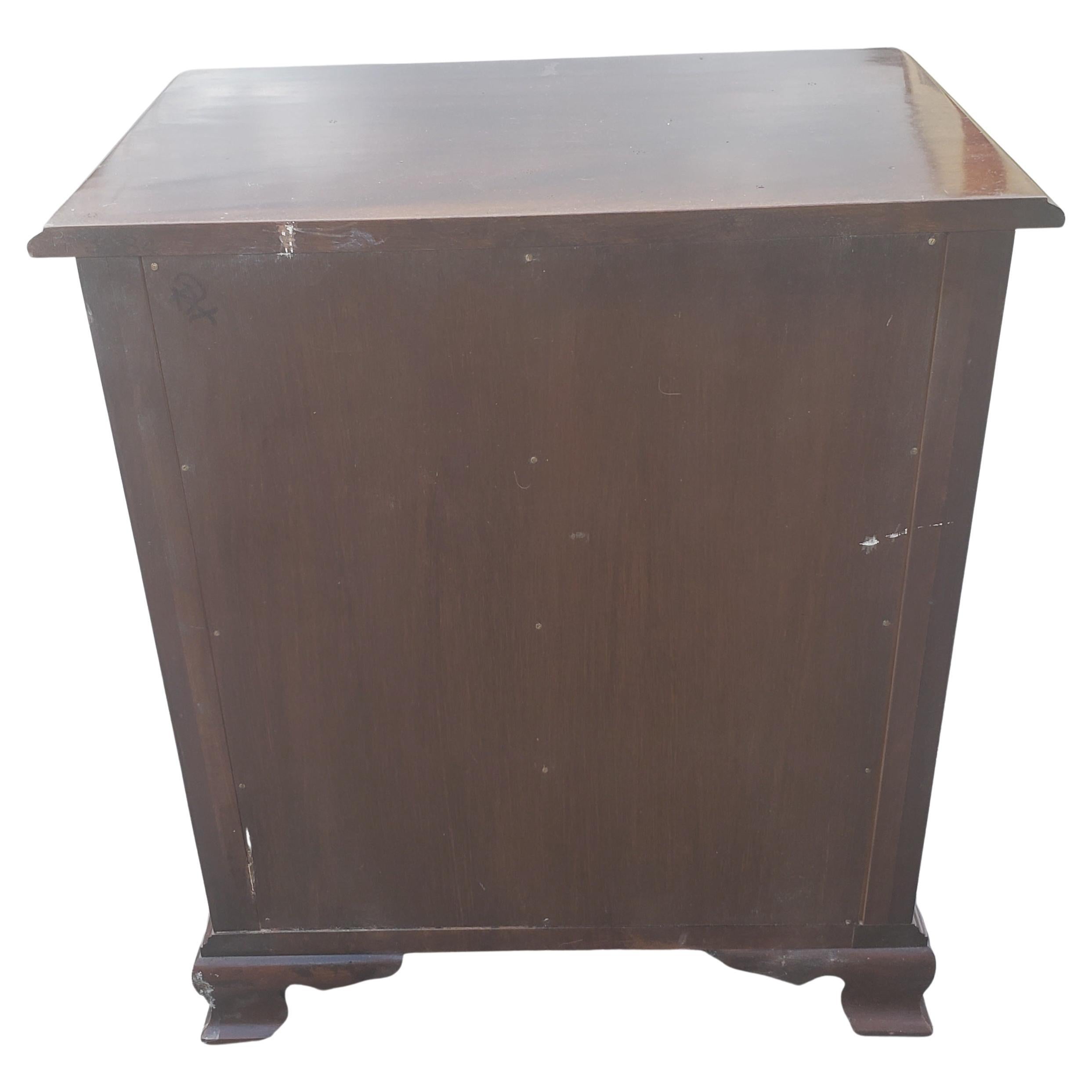 Stickley Chippendale Solid Cherry 4 Drawer Bedside Chest, circa 1980s 5