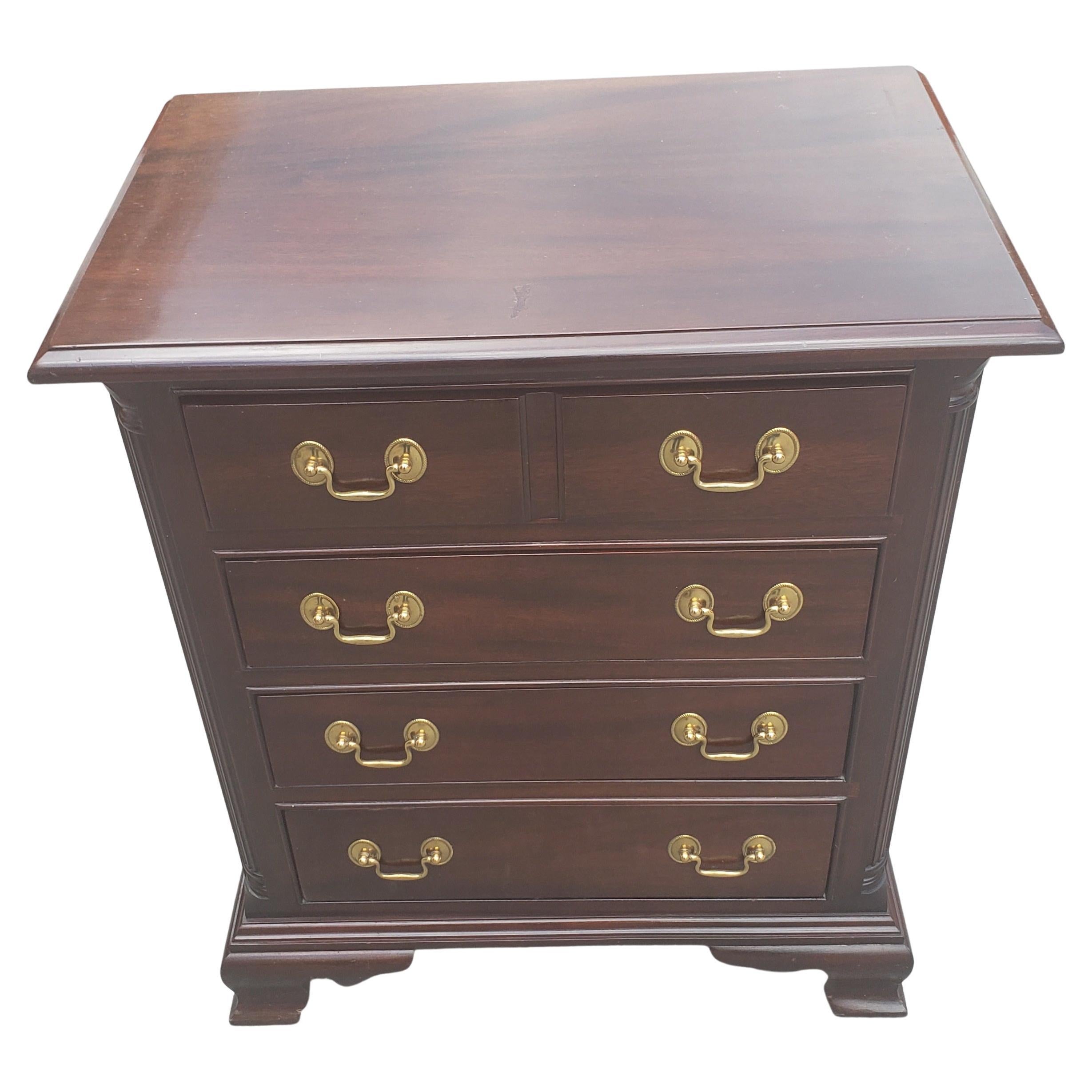 Stickley Chippendale Solid Cherry 4 Drawer Bedside Chest, circa 1980s 1