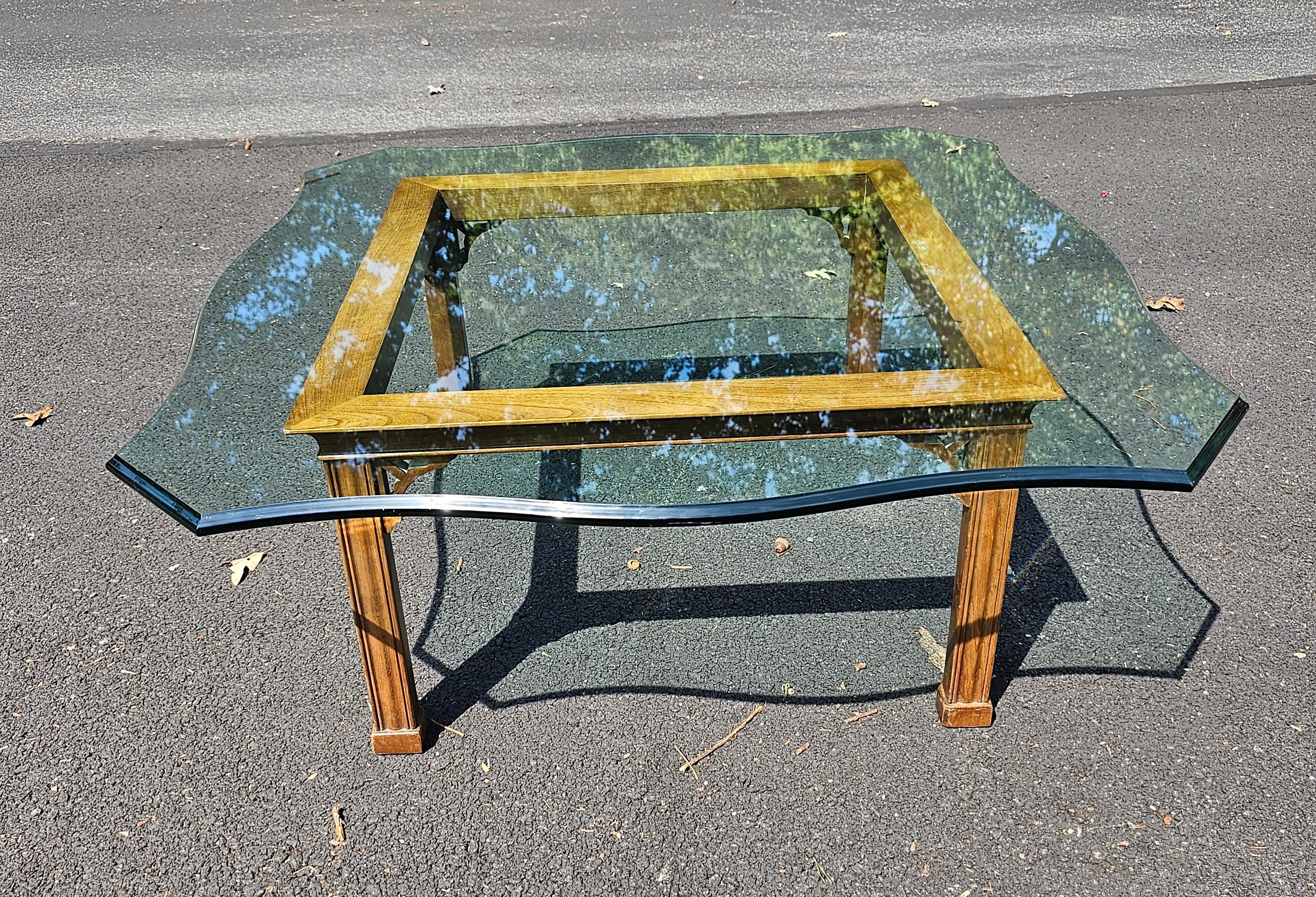 Stickley Chippendale Walnut and Tempered and Ogee Cut Glass  Top Coffee Table In Good Condition For Sale In Germantown, MD