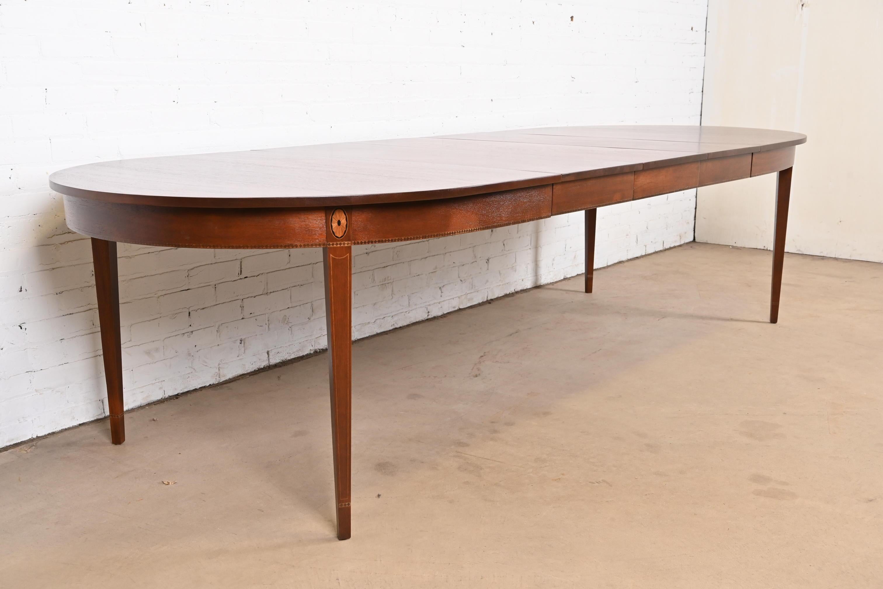 Hepplewhite Stickley Federal Inlaid Mahogany Extension Dining Table, Newly Refinished