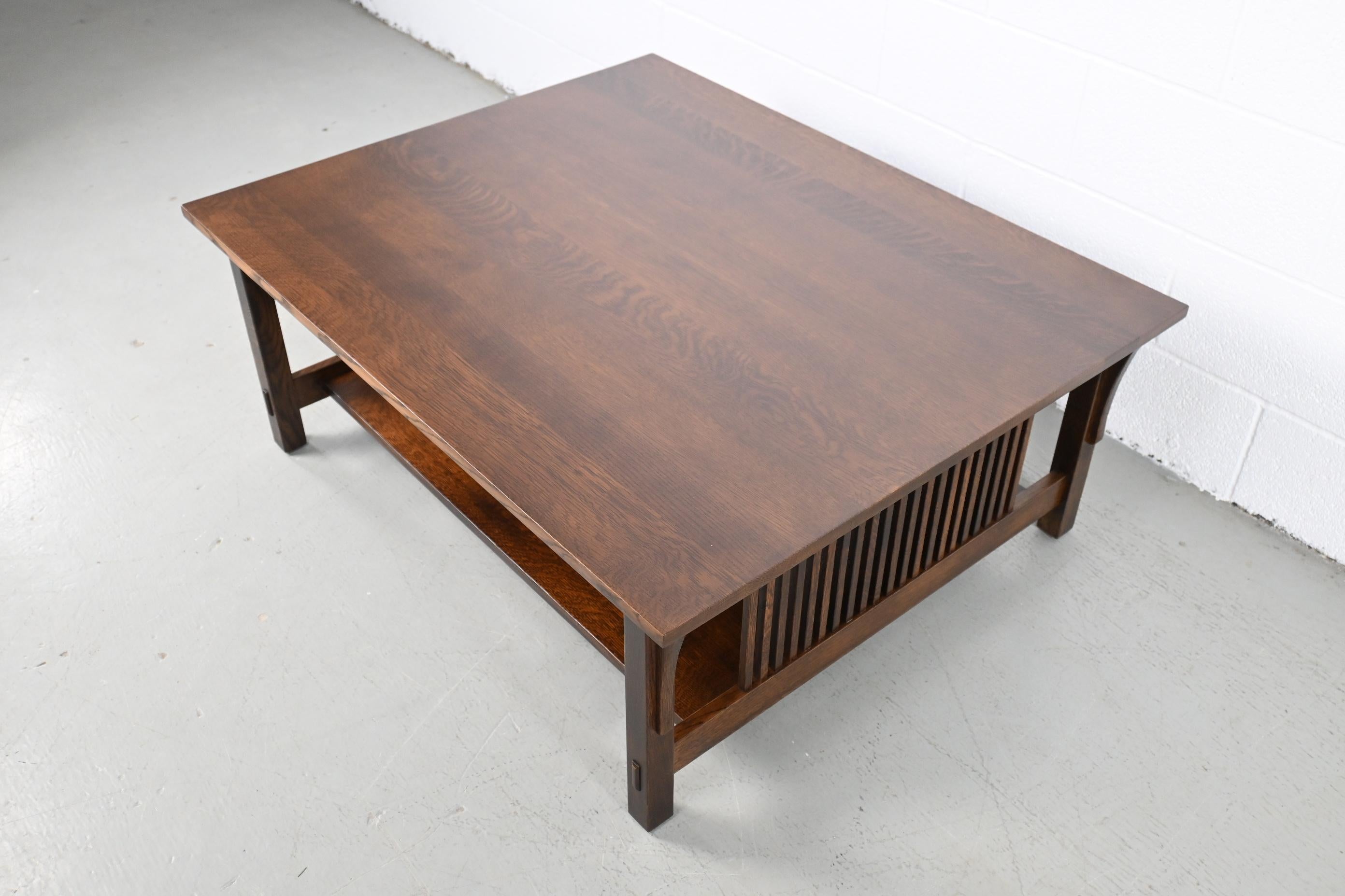 Stickley Furniture Mission Quarter Sawn Oak Coffee Table In Excellent Condition In Morgan, UT