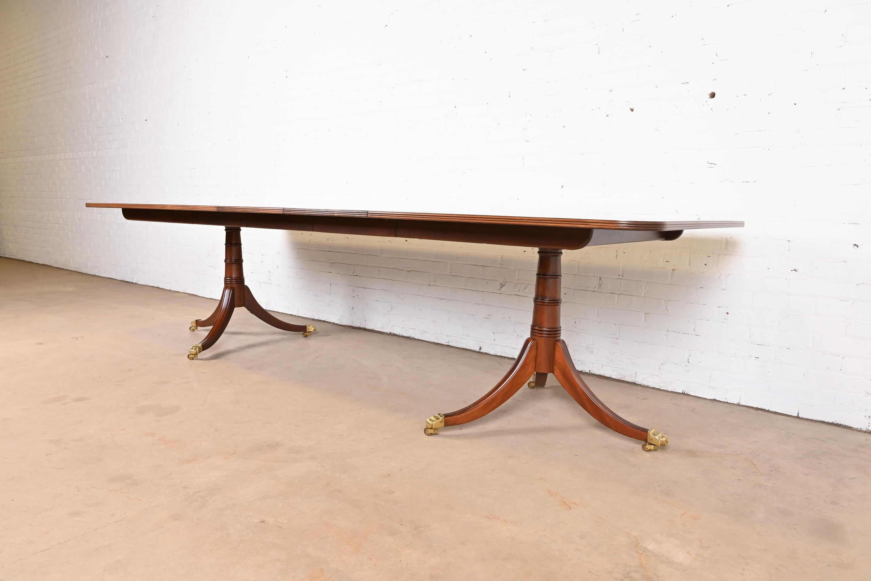 American Stickley Georgian Banded Flame Mahogany Double Pedestal Extension Dining Table