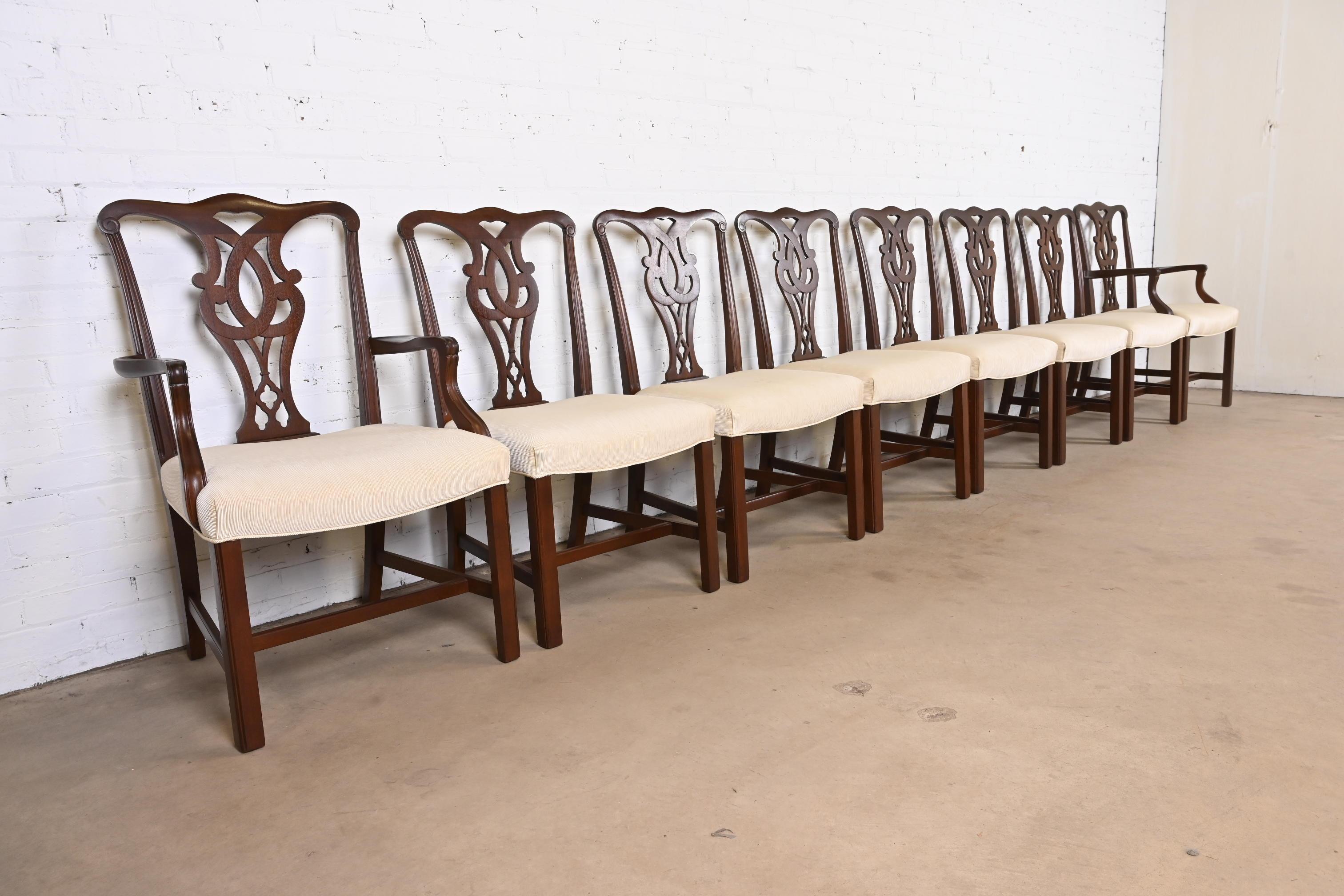 20th Century Stickley Georgian Carved Mahogany Dining Chairs, Set of Eight
