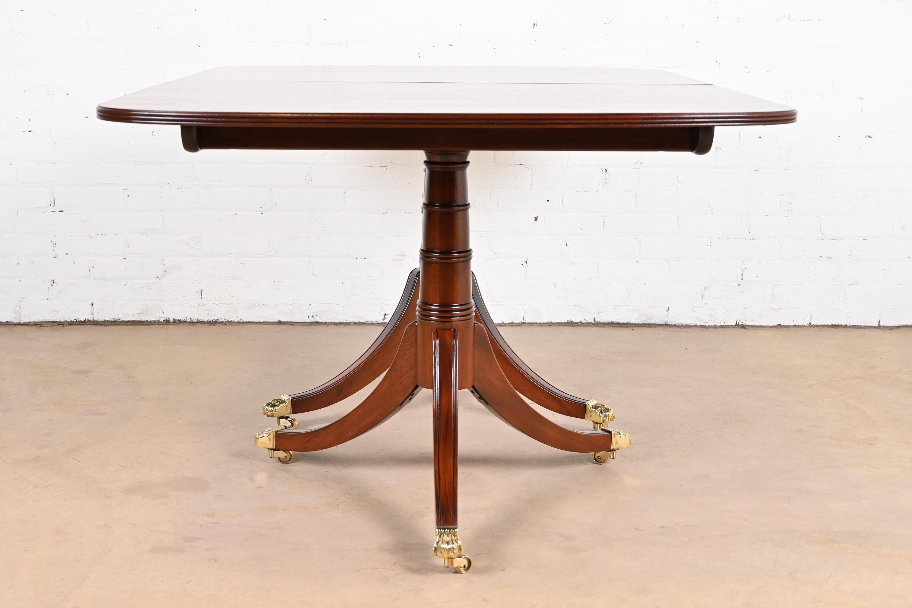 Stickley Georgian Mahogany Double Pedestal Dining Table, Newly Refinished 11