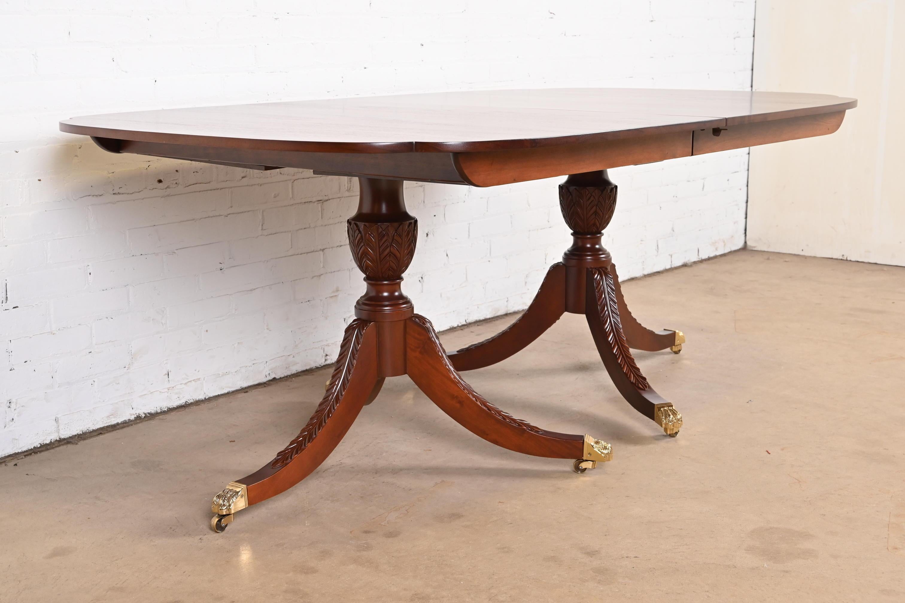 Stickley Georgian Mahogany Double Pedestal Dining Table, Newly Refinished 3