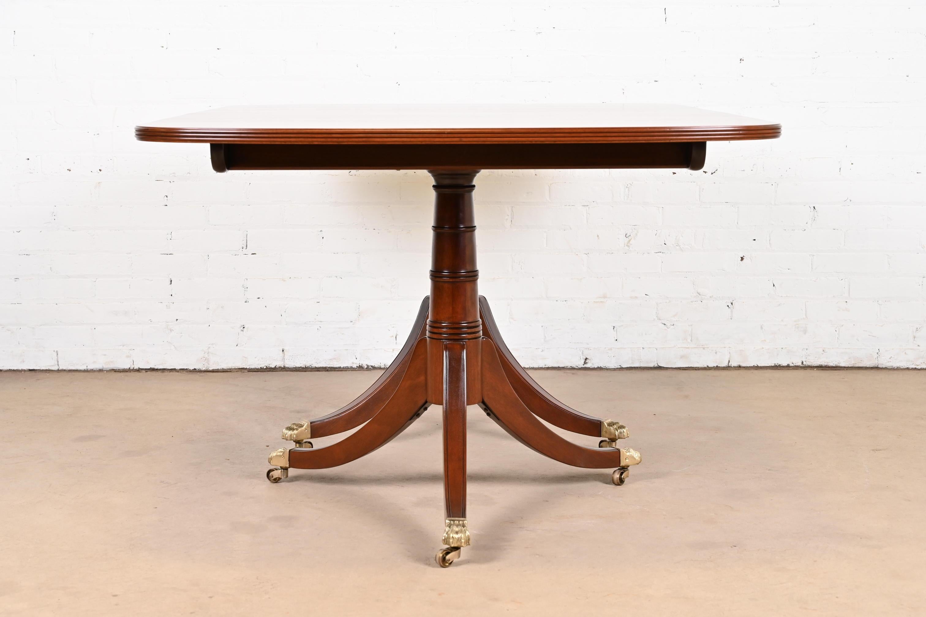 Stickley Georgian Mahogany Double Pedestal Extension Dining Table, Refinished For Sale 8