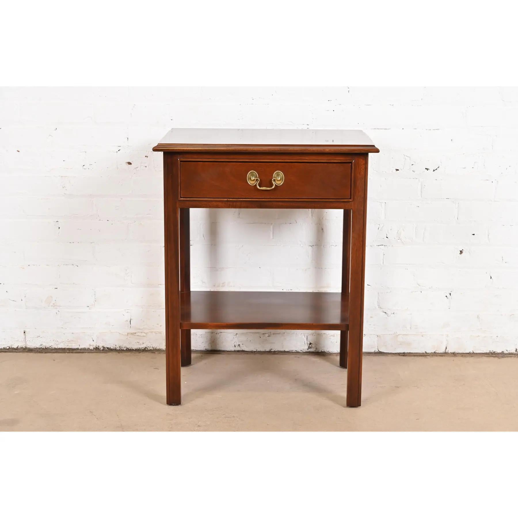 American Stickley Georgian Mahogany Nightstand or Occasional Side Table For Sale