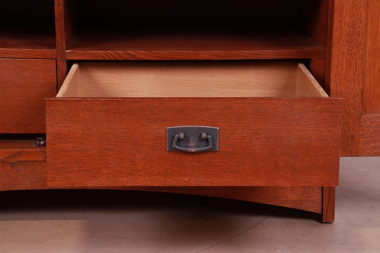 Stickley Harvey Ellis Wooden Jewelry Box - Oak - Centennial Finish - Velvet-Lined Segmented Tray - Locking Drawer