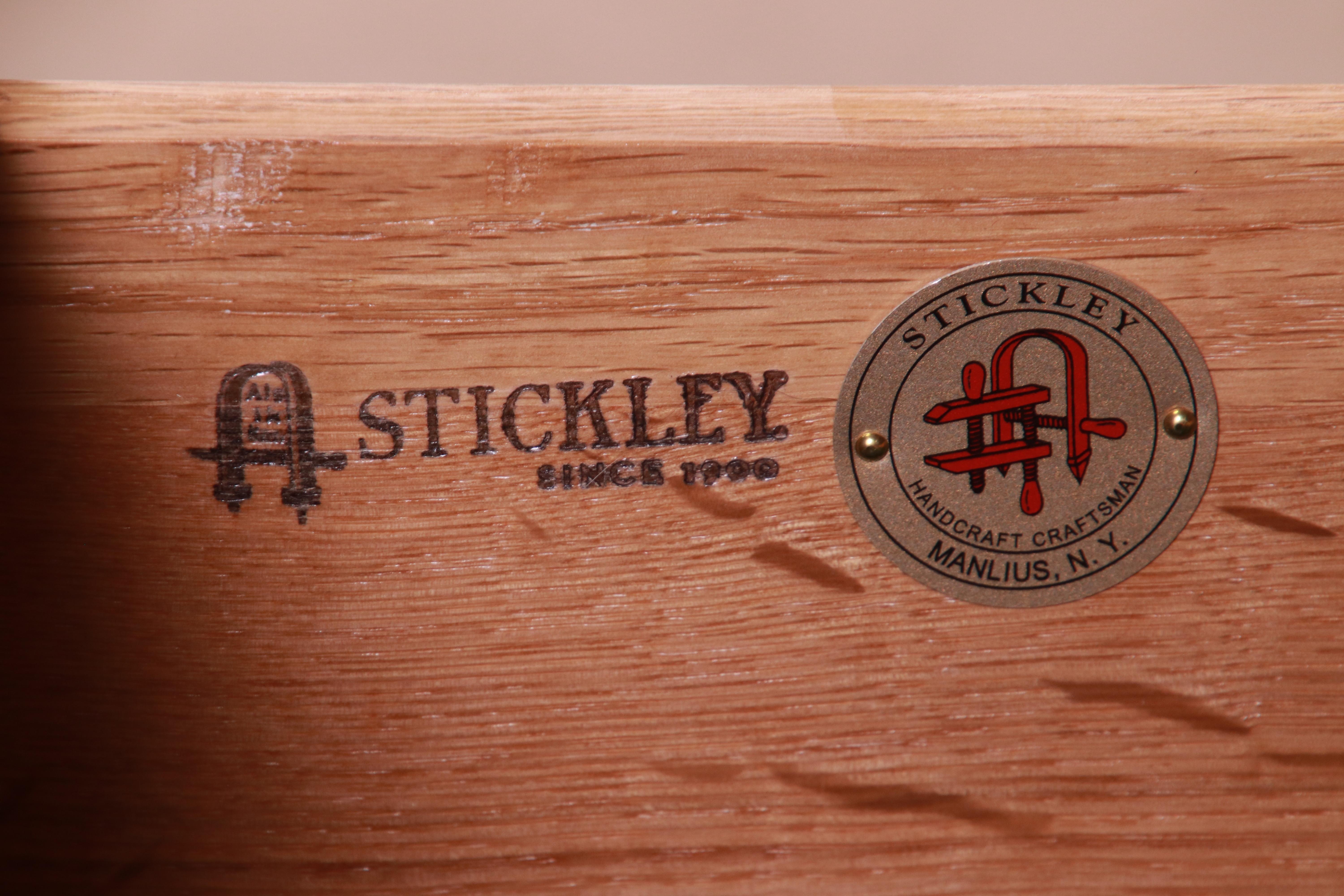 Stickley Harvey Ellis Arts & Crafts Inlaid Oak and Leaded Glass Media Cabinet 8