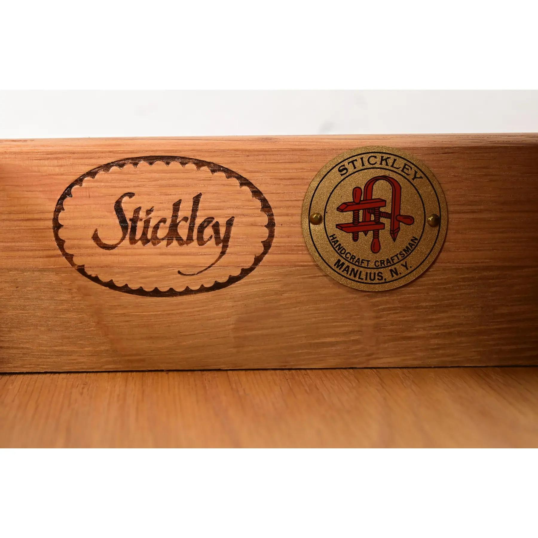 Table basse en bois de cerisier marqueté Stickley Harvey Ellis Collectional Arts & Crafts en vente 4