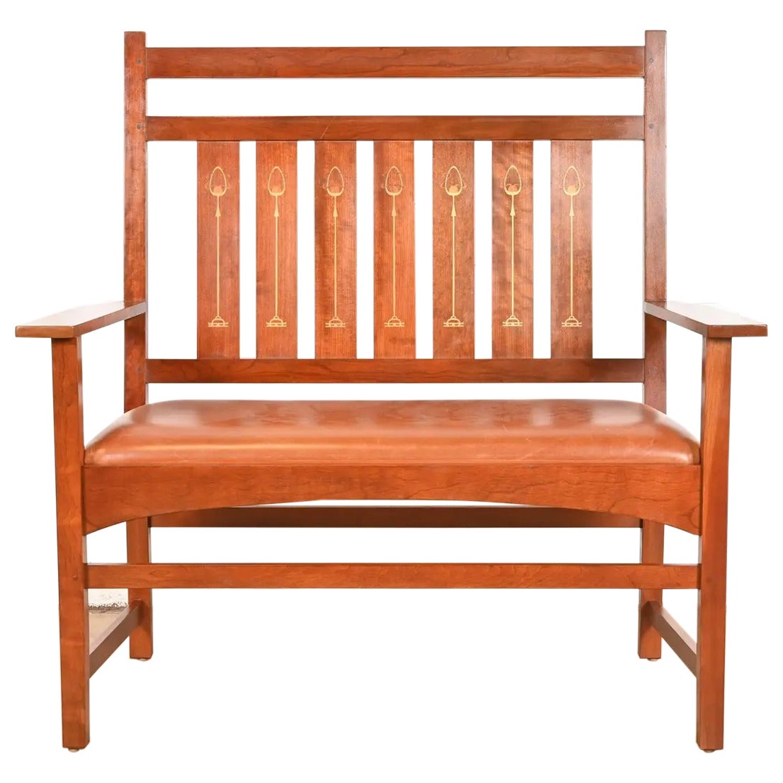 Banc ou canapé en bois de cerisier marqueté de la Collection S Ellis en vente