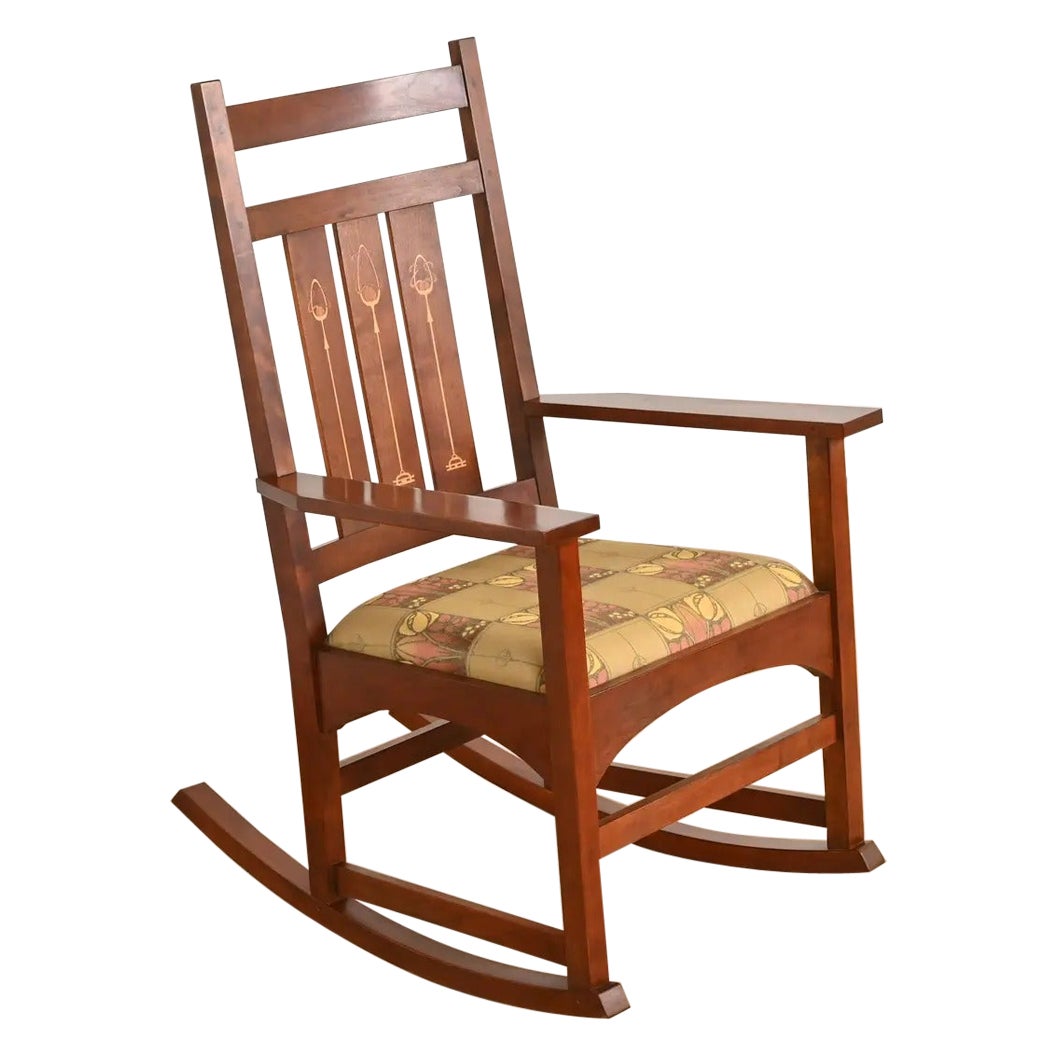 Stickley Harvey Ellis Collection Mission Arts & Crafts Cherry Wood Schaukelstuhl im Angebot
