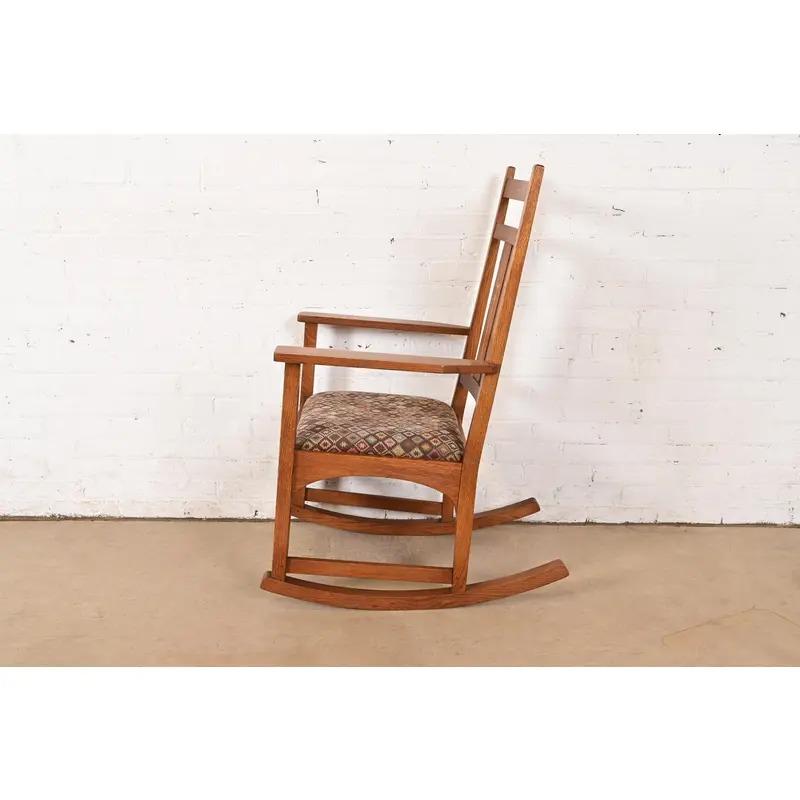 Stickley Harvey Ellis Collection Mission Arts & Crafts Inlaid Oak Schaukelstuhl im Angebot 3