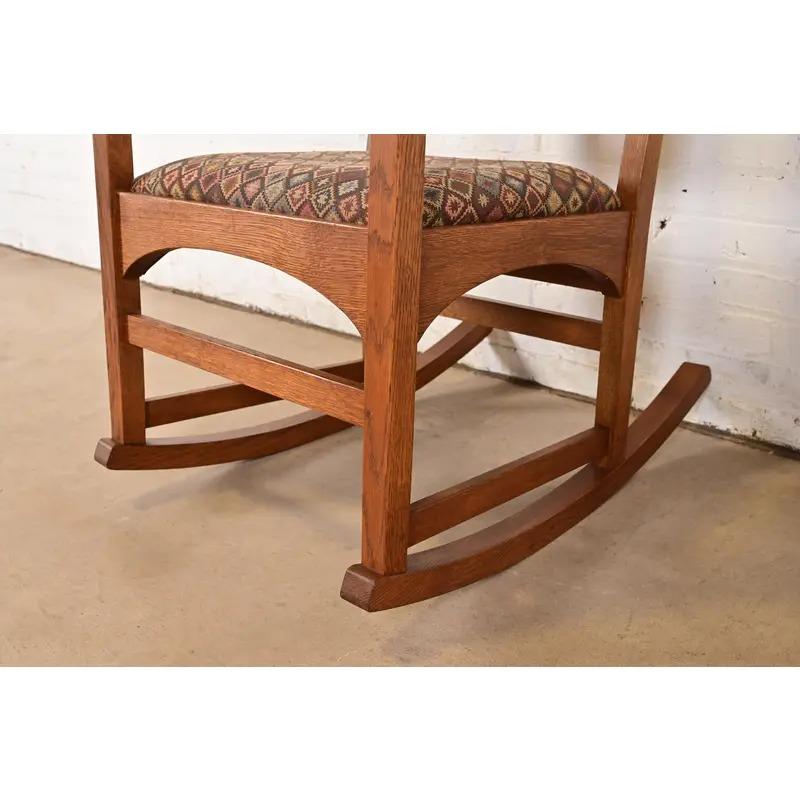 Stickley Harvey Ellis Collection Mission Arts & Crafts Inlaid Oak Schaukelstuhl im Angebot 2