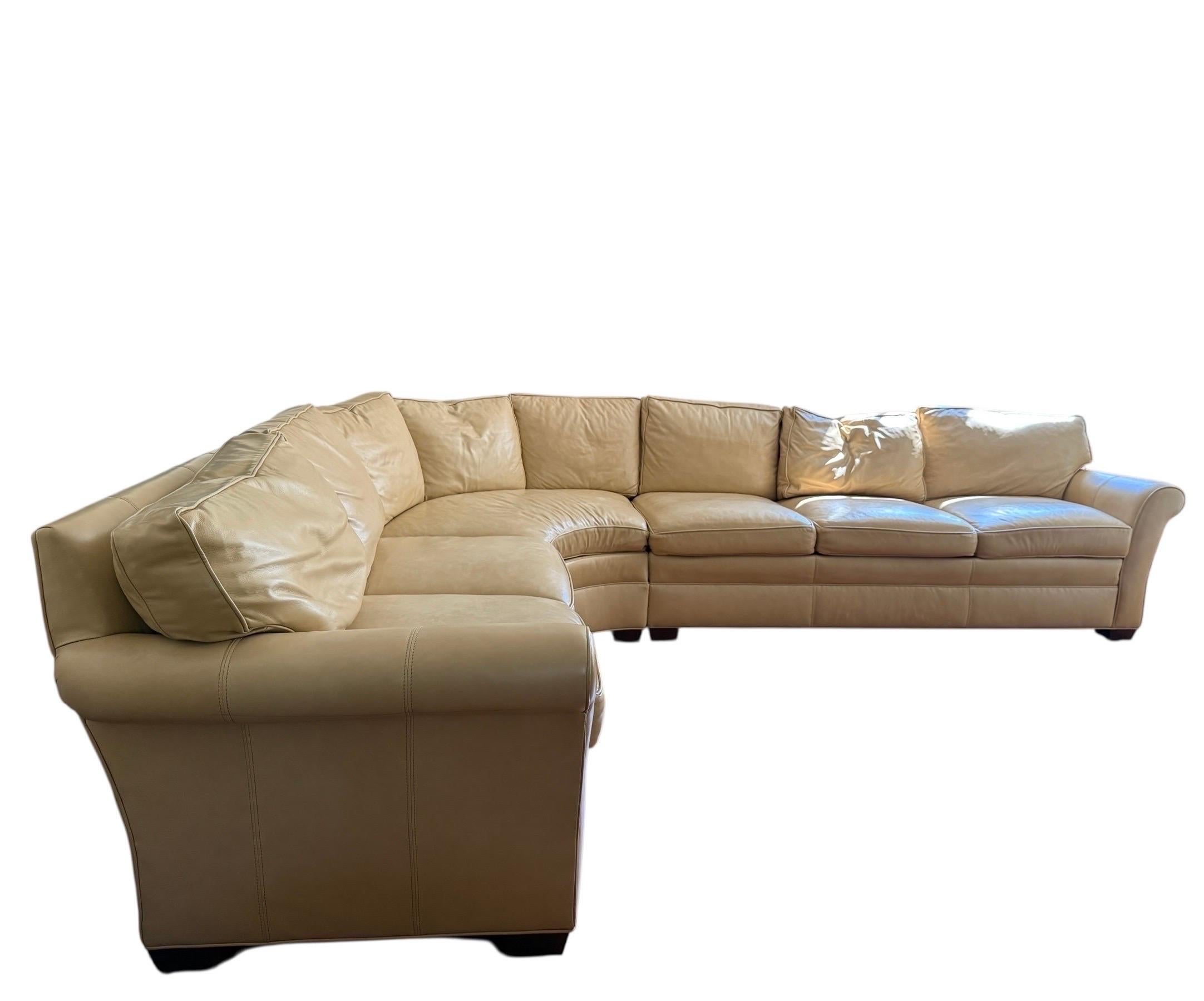 Stickley Large Modular Sectional Sofa Tan Leather Sectional Curved Room Sofa In Good Condition For Sale In Rochester, NY