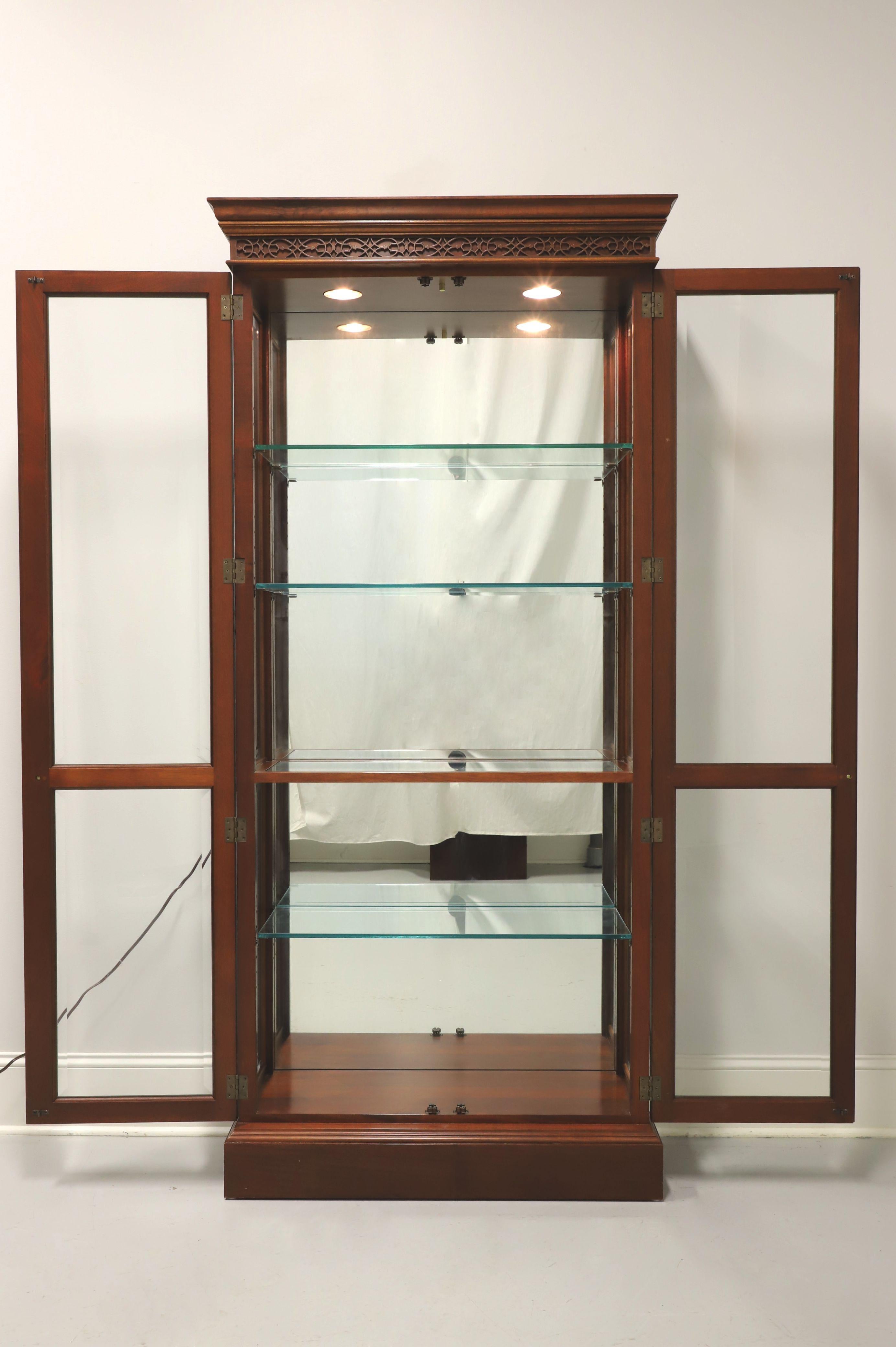 STICKLEY Mahogany Chippendale Curio Display Cabinet - B In Good Condition In Charlotte, NC
