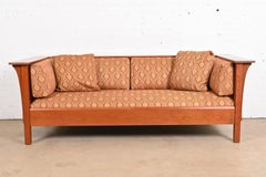 Stickley Mission Arts and Crafts Kirschbaumholz Spindel-Sofa