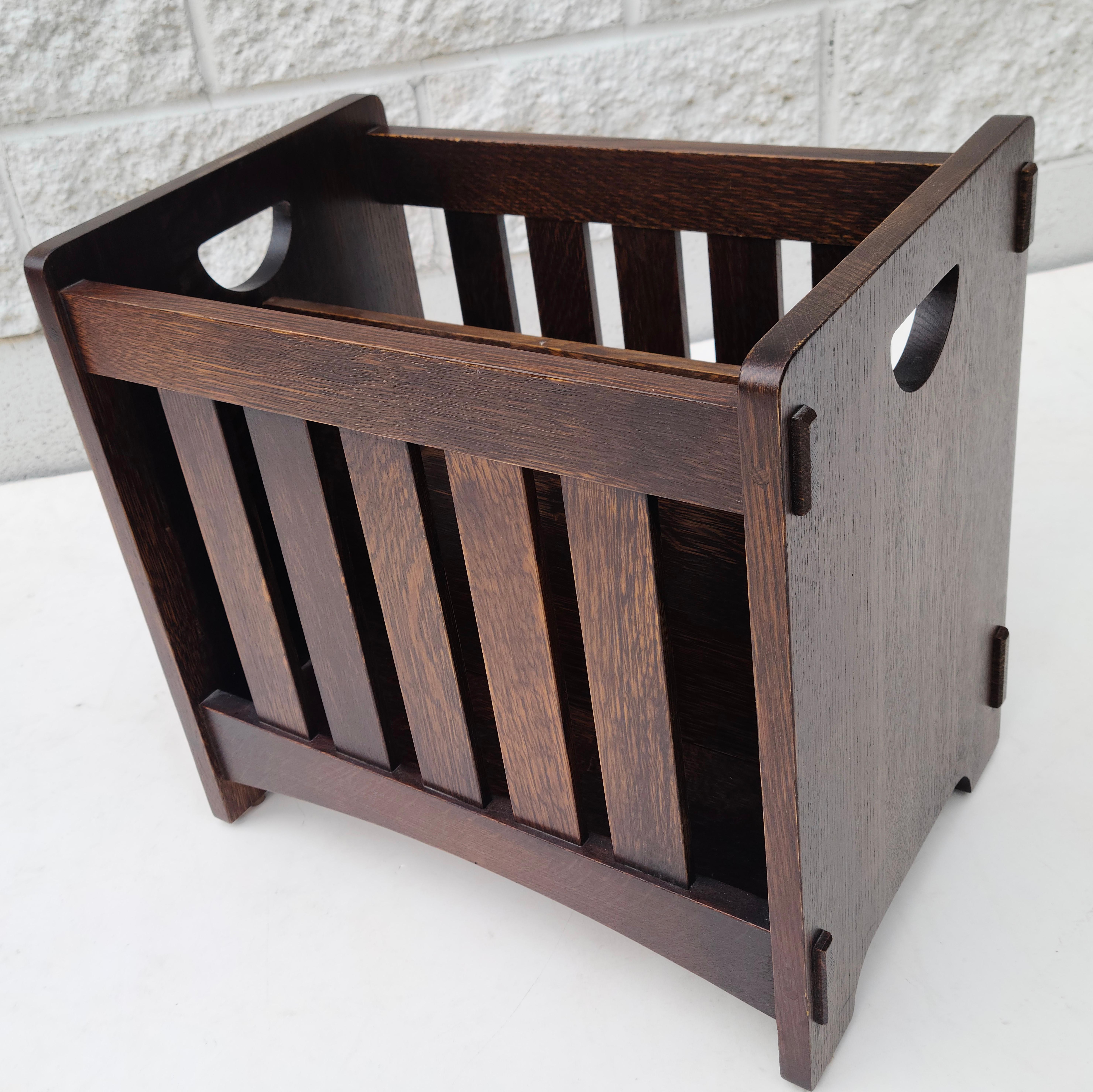 Stickley Mission Arts and Crafts Magazine Rack in the style of Gustav 7