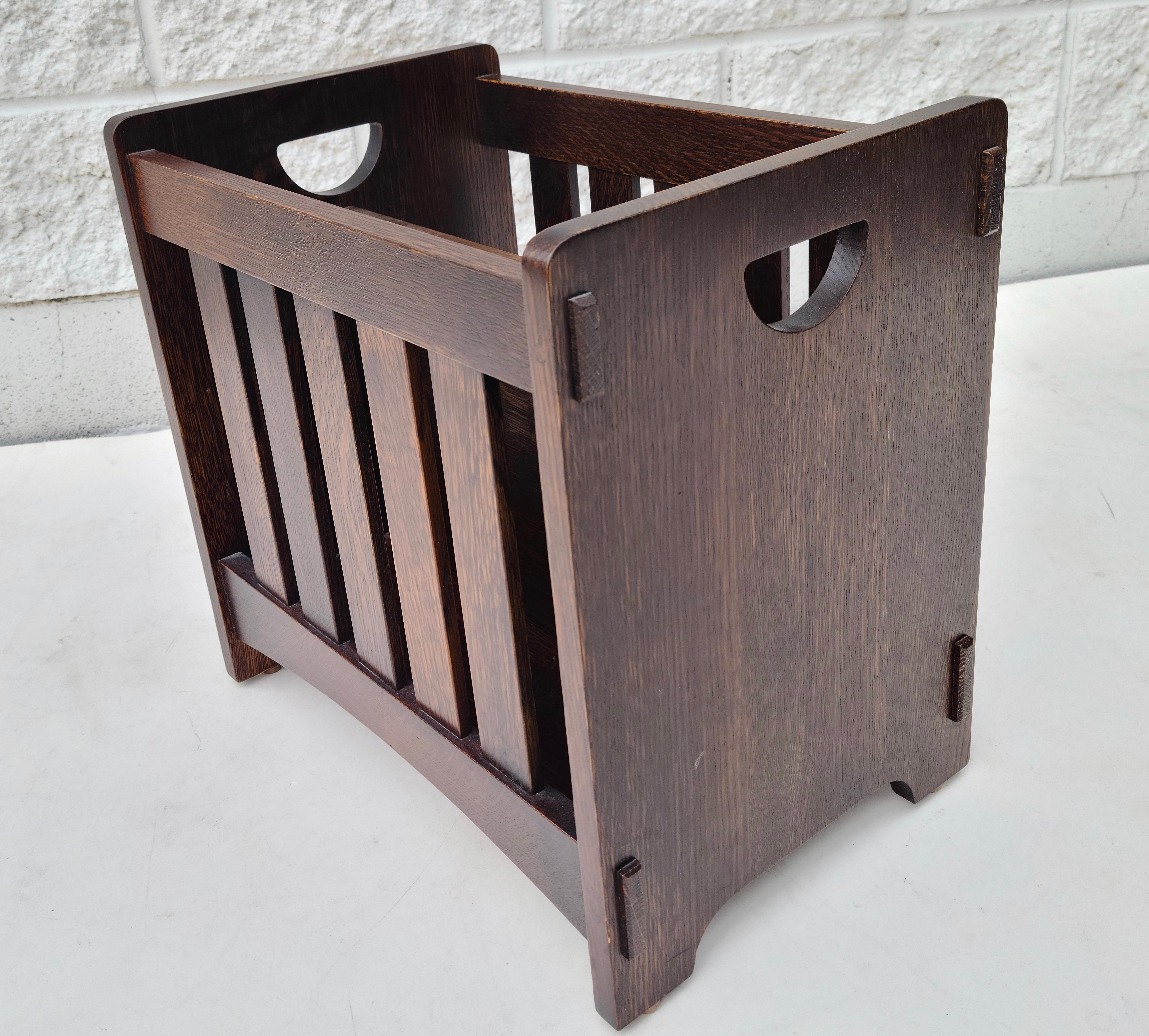 Stickley Mission Arts and Crafts Magazine Rack in the style of Gustav 9
