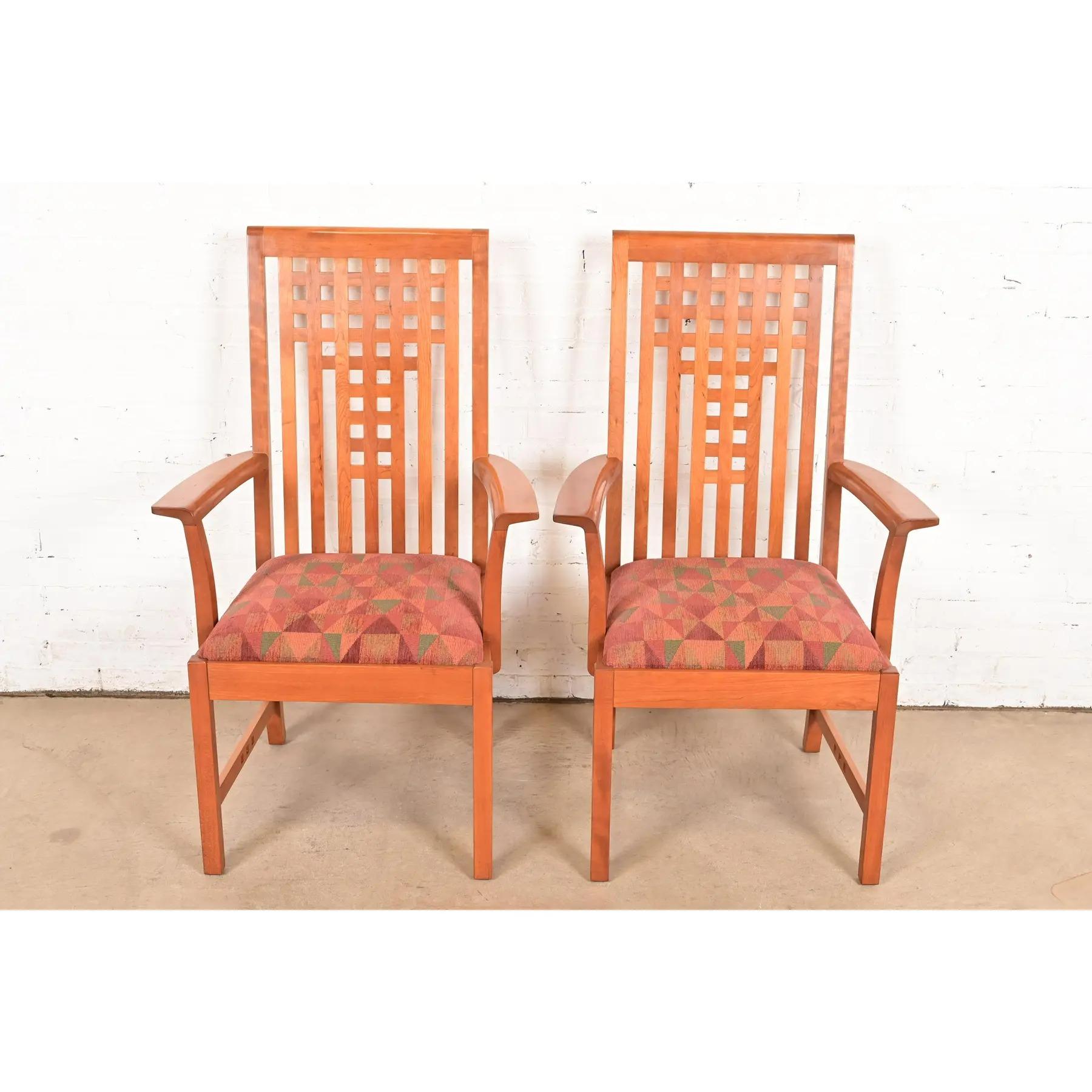 Arts and Crafts Poltrone in legno di Wood della Stickley Mission Arts & Crafts, coppia in vendita