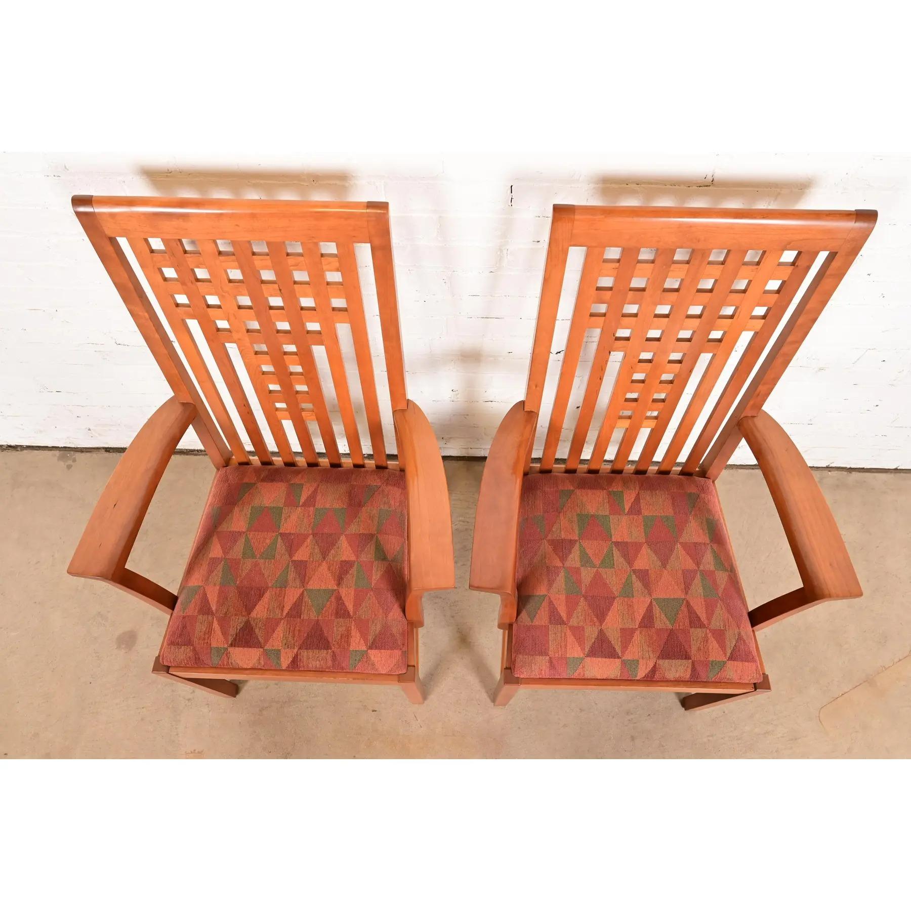 XXI secolo e contemporaneo Poltrone in legno di Wood della Stickley Mission Arts & Crafts, coppia in vendita