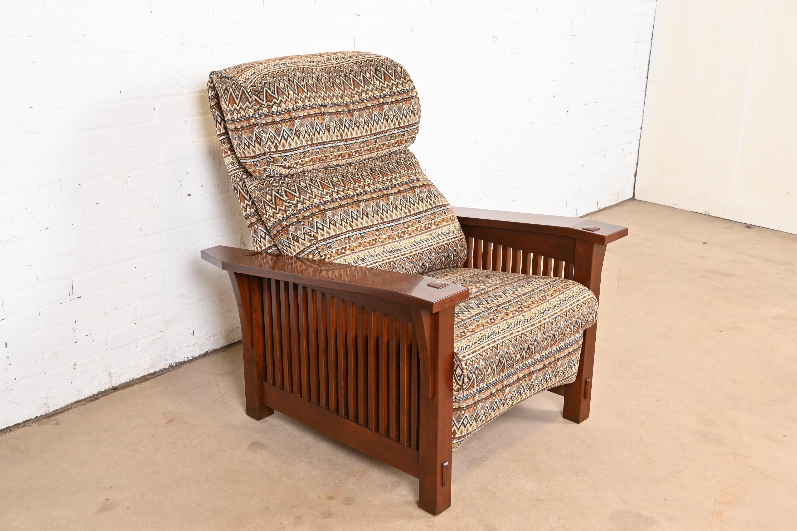 Contemporary Stickley Mission Arts & Crafts Cherry Wood Spindle Reclining Morris Lounge Chair