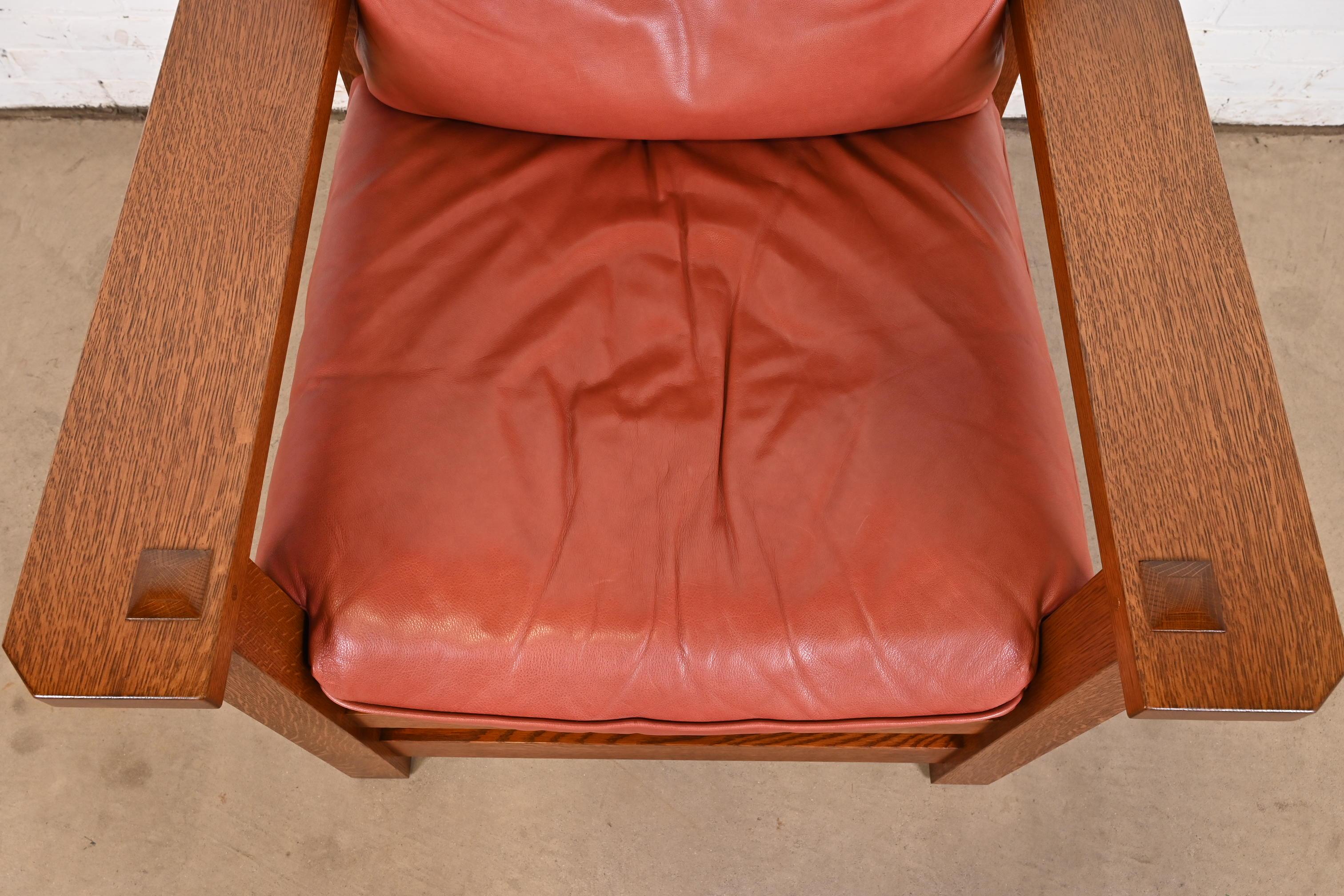 Stickley Mission Arts & Crafts Oak and Leather Lounge Chair For Sale 2