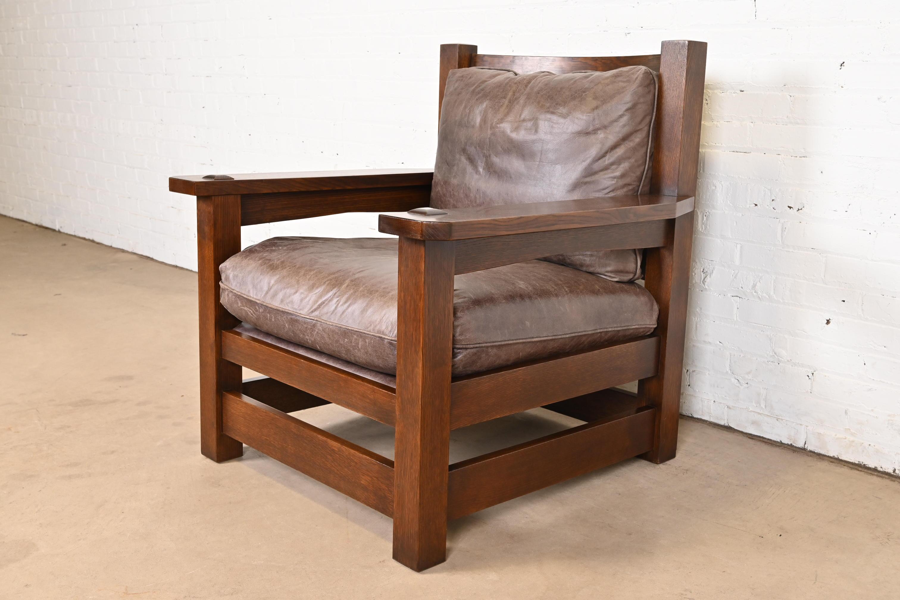 Stickley Mission Arts & Crafts Oak and Leather Lounge Chair With Ottoman 3