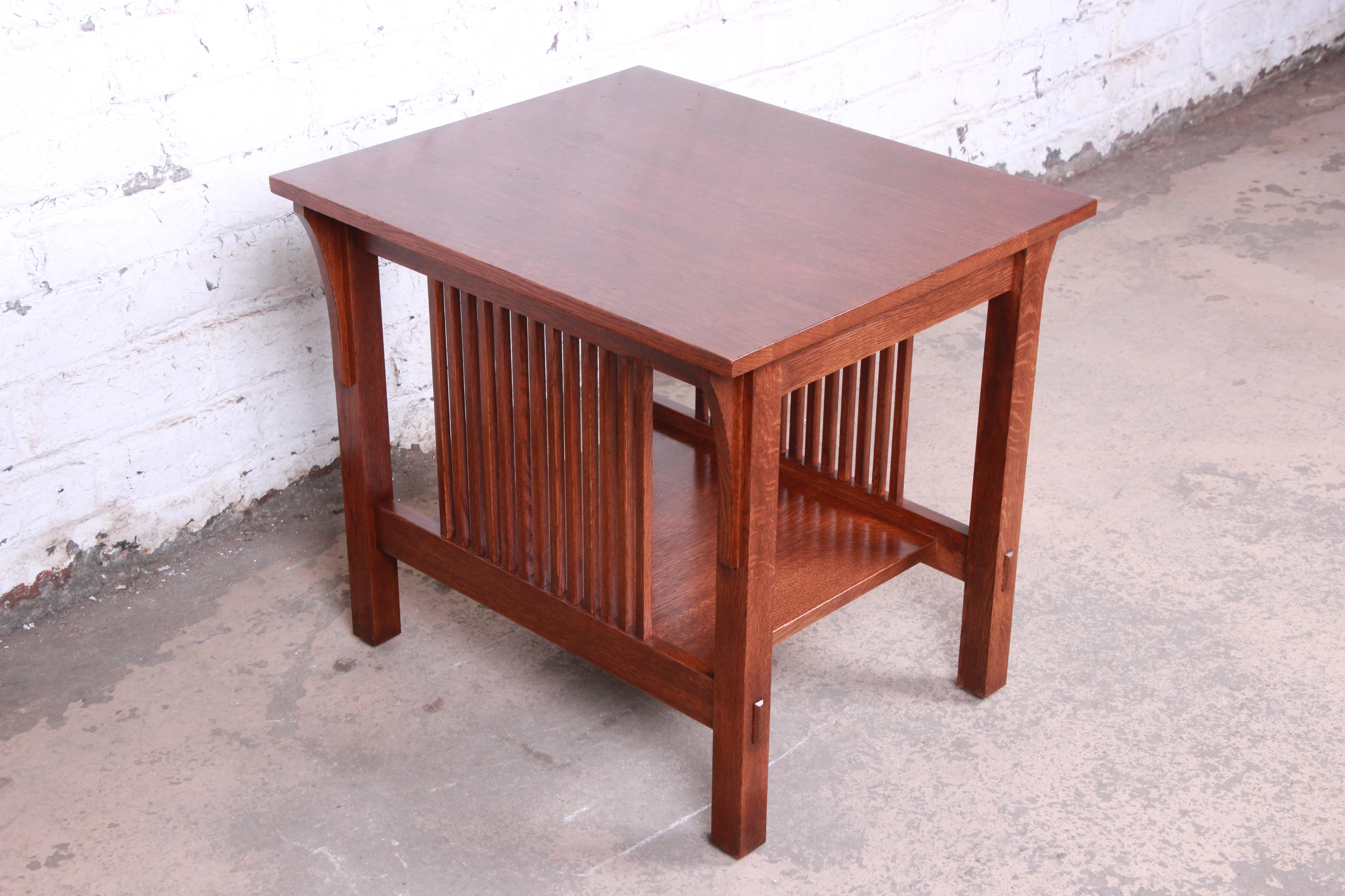 Stickley Mission Arts & Crafts Solid Quartersawn Oak Occasional Side Table In Good Condition In South Bend, IN