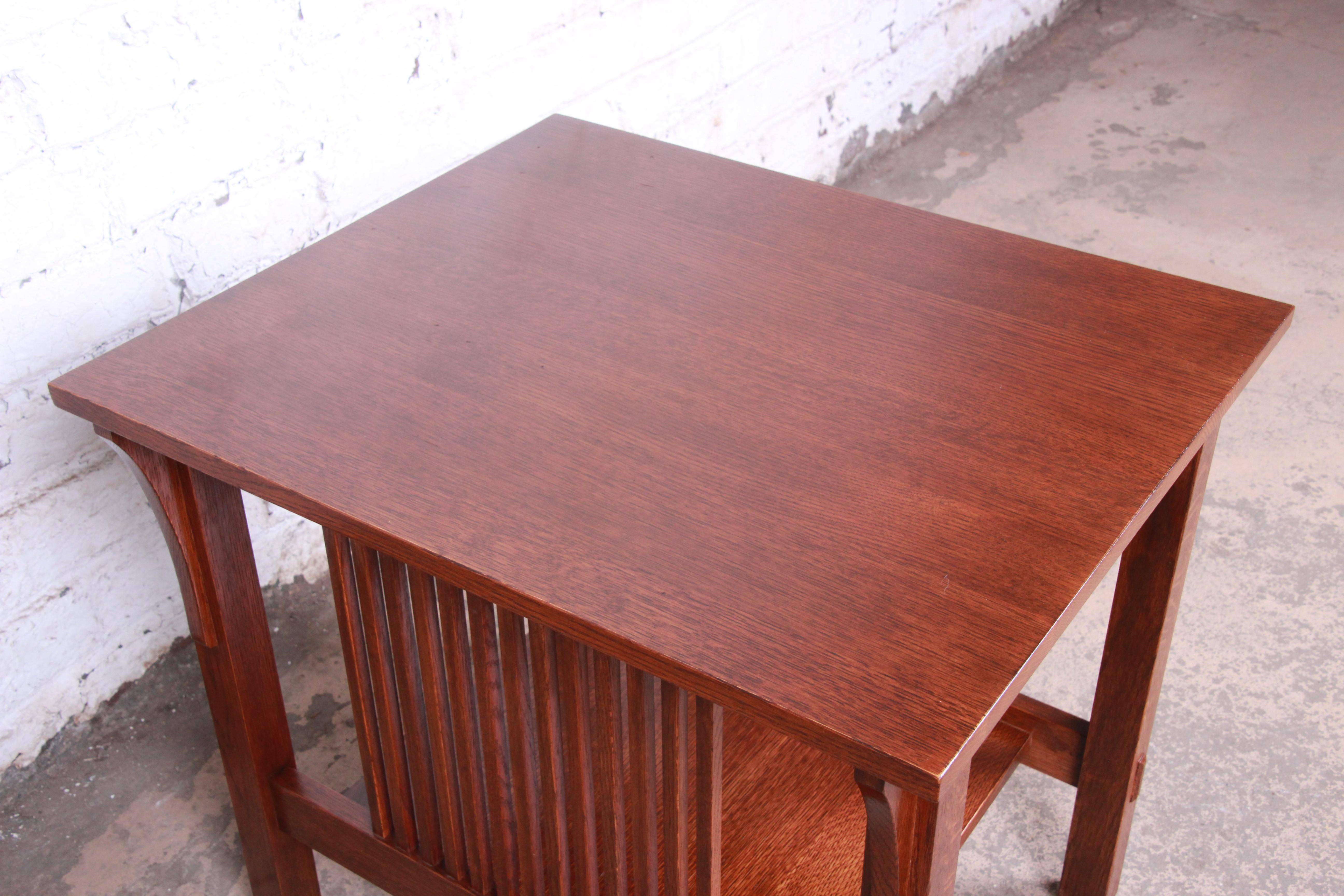 Contemporary Stickley Mission Arts & Crafts Solid Quartersawn Oak Occasional Side Table