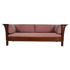 Stickley Mission Oak Arts and Crafts Settle Sofa